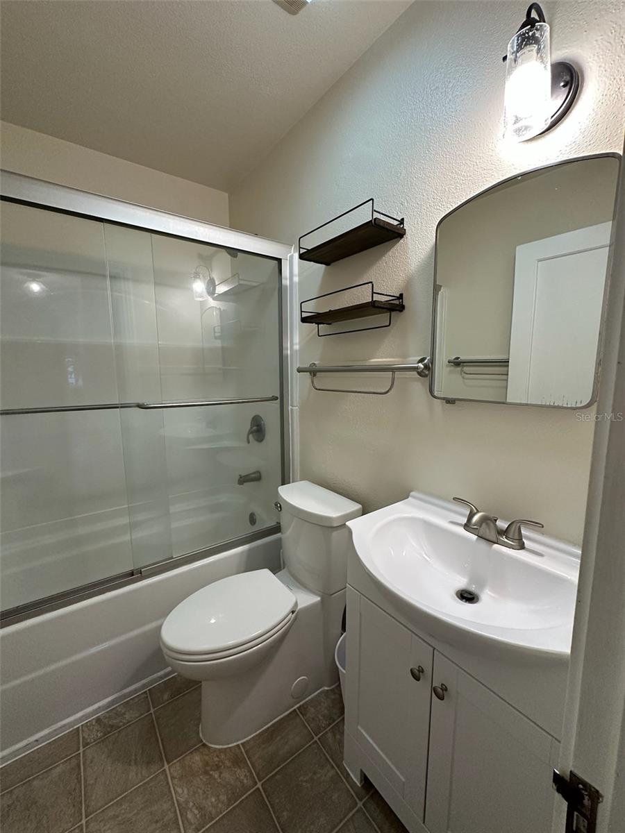 Image 56 of 63 For 780 27th Avenue N