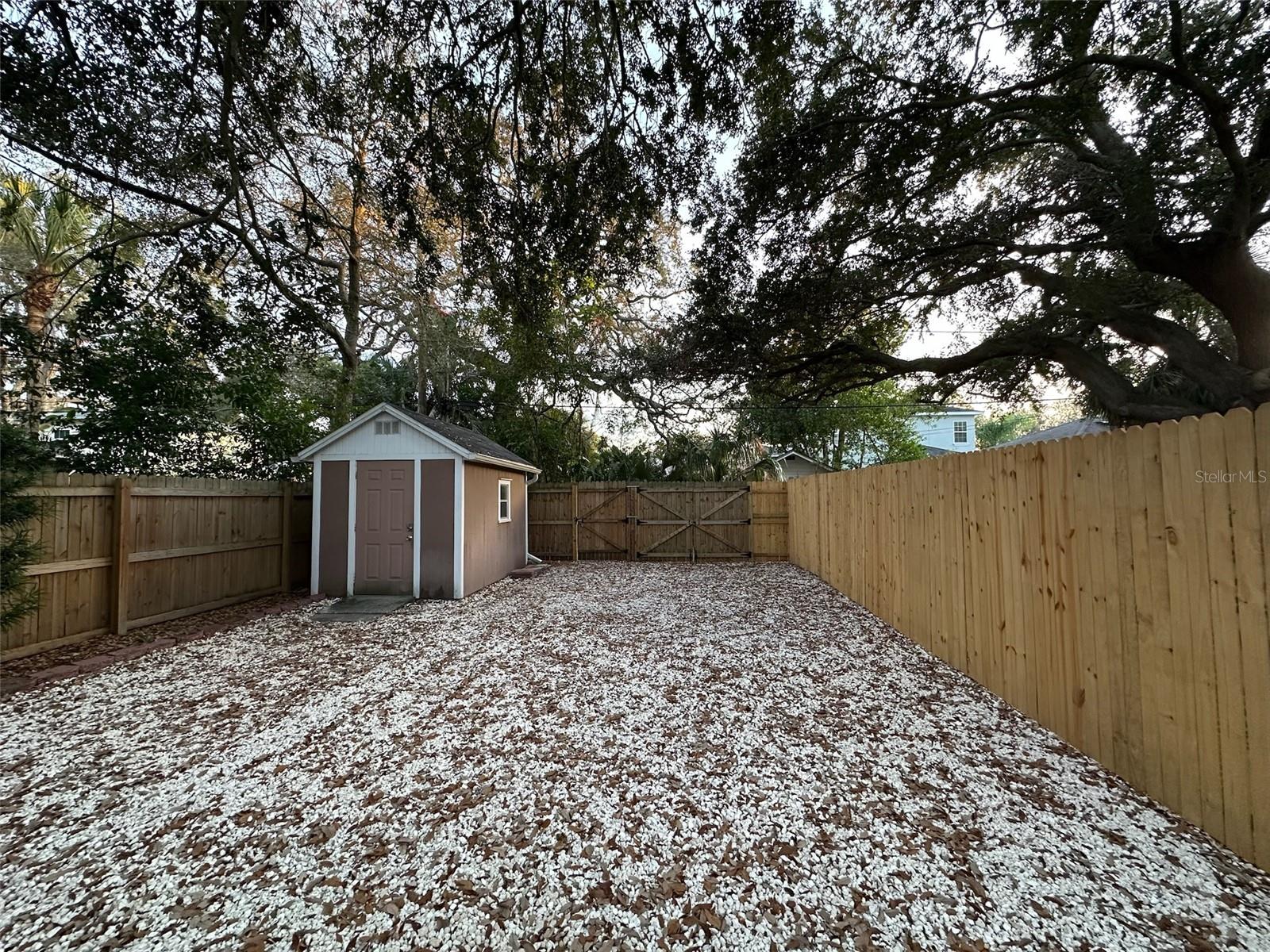 Image 9 of 63 For 780 27th Avenue N