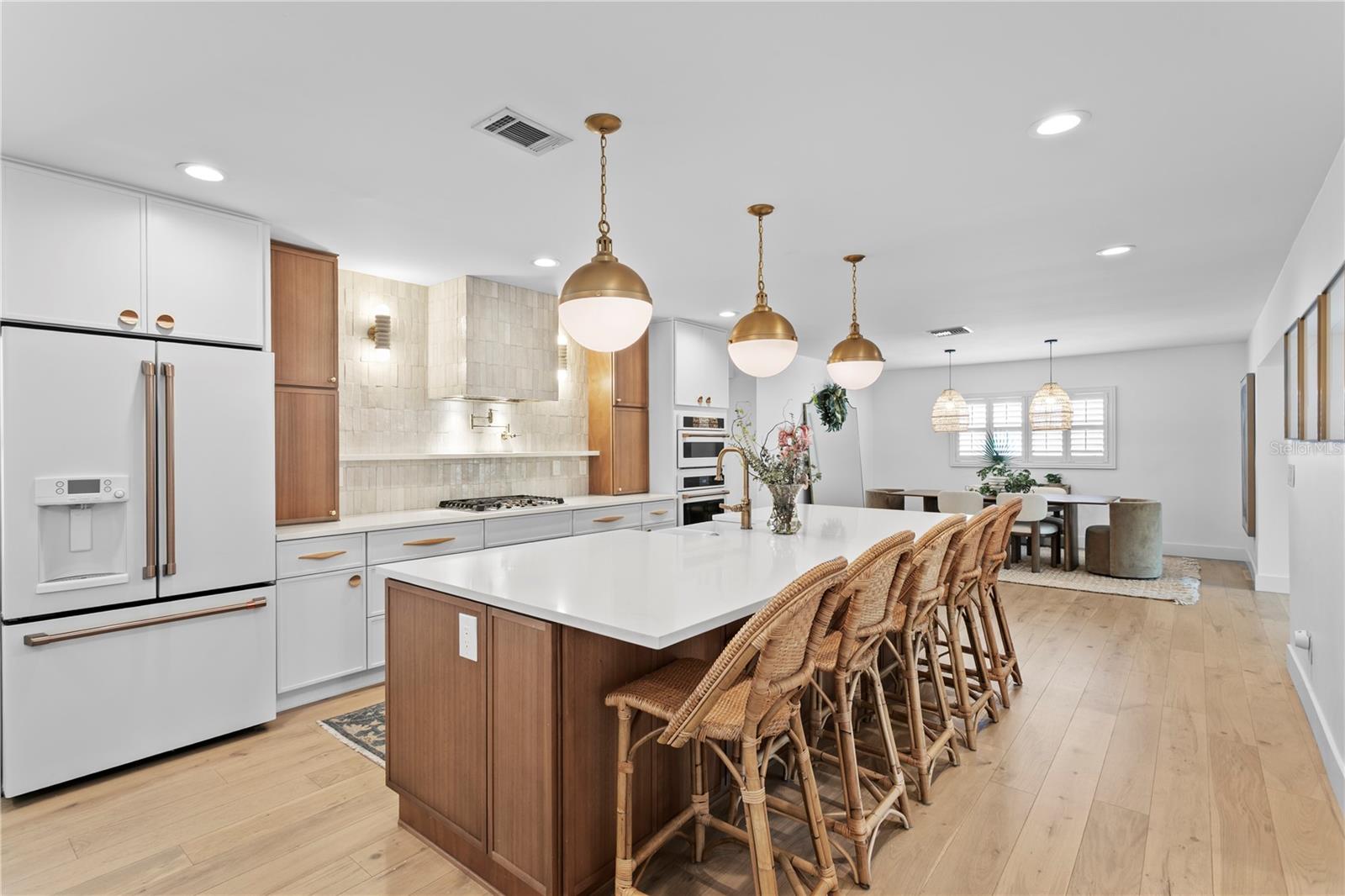 Image 11 of 74 For 4512 San Rafael Street