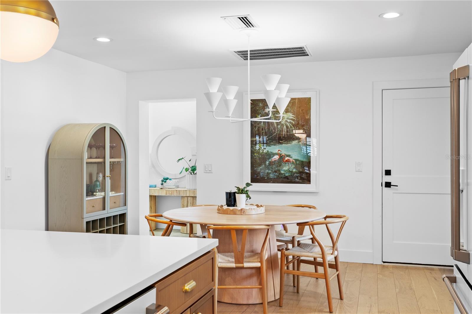 Image 12 of 74 For 4512 San Rafael Street