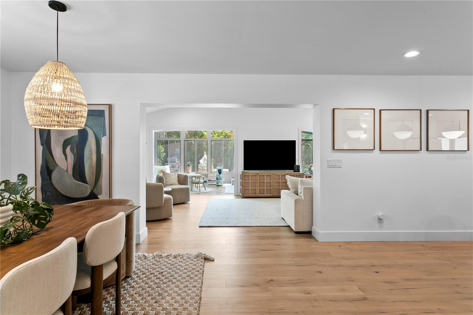 Image 19 of 74 For 4512 San Rafael Street