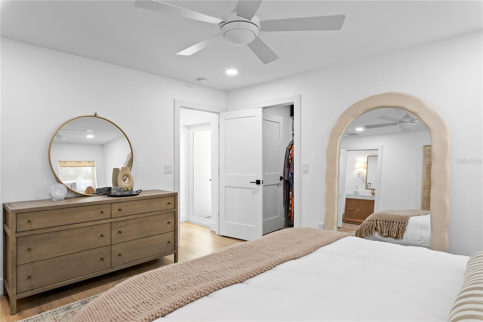 Image 30 of 74 For 4512 San Rafael Street