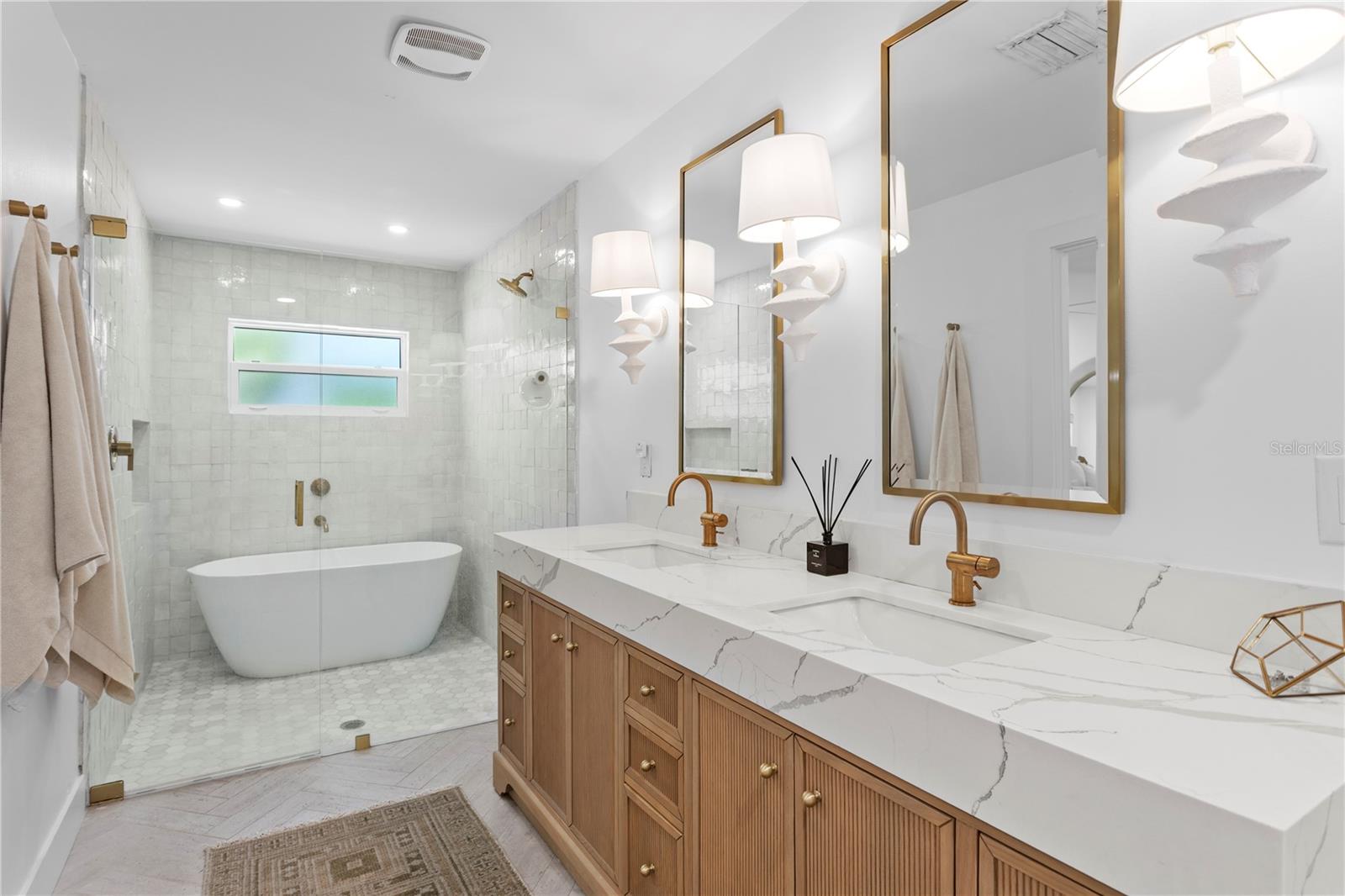 Image 33 of 74 For 4512 San Rafael Street