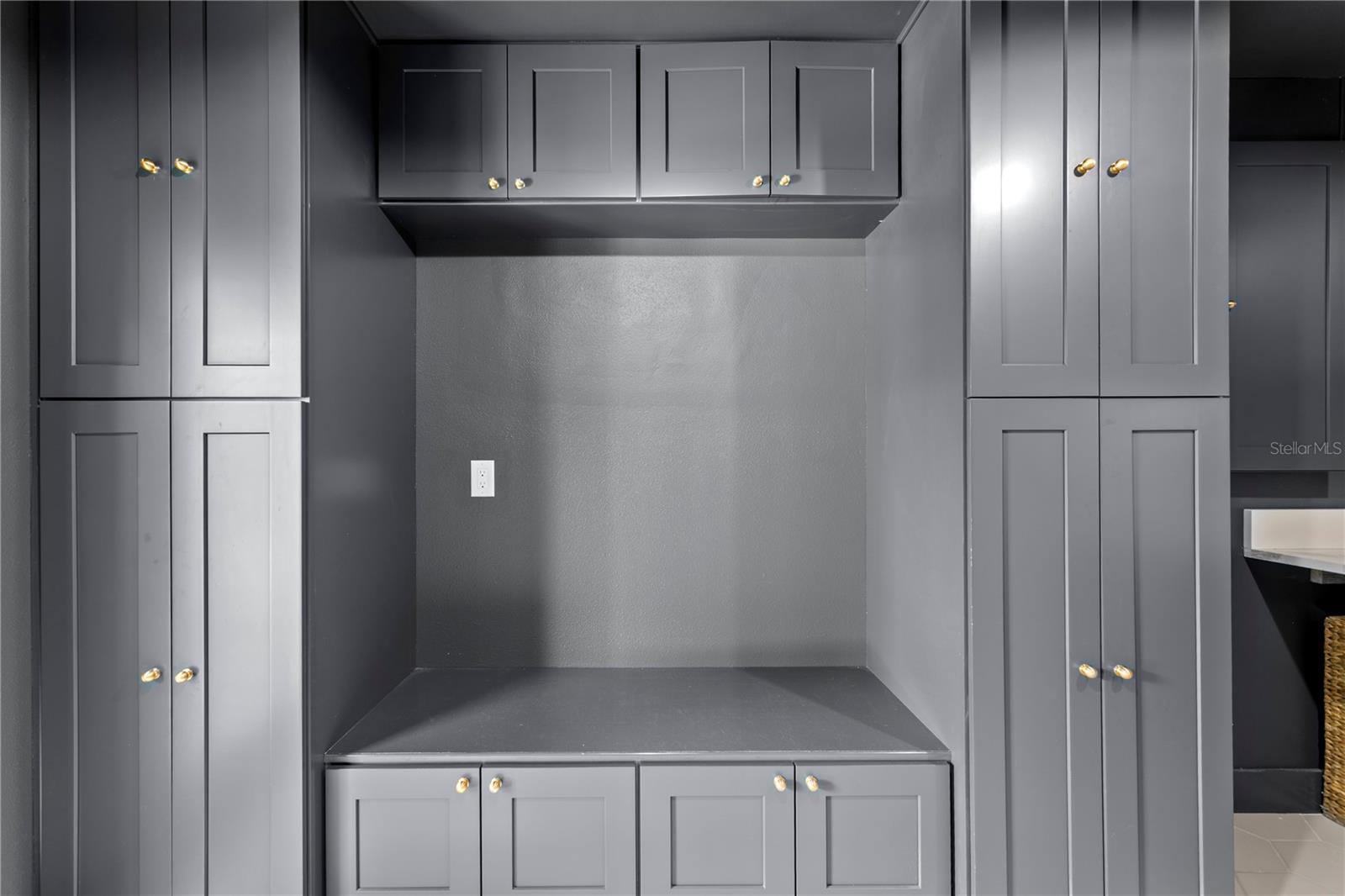 Image 46 of 74 For 4512 San Rafael Street