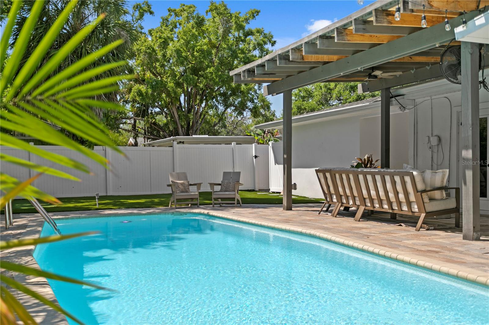 Image 51 of 74 For 4512 San Rafael Street