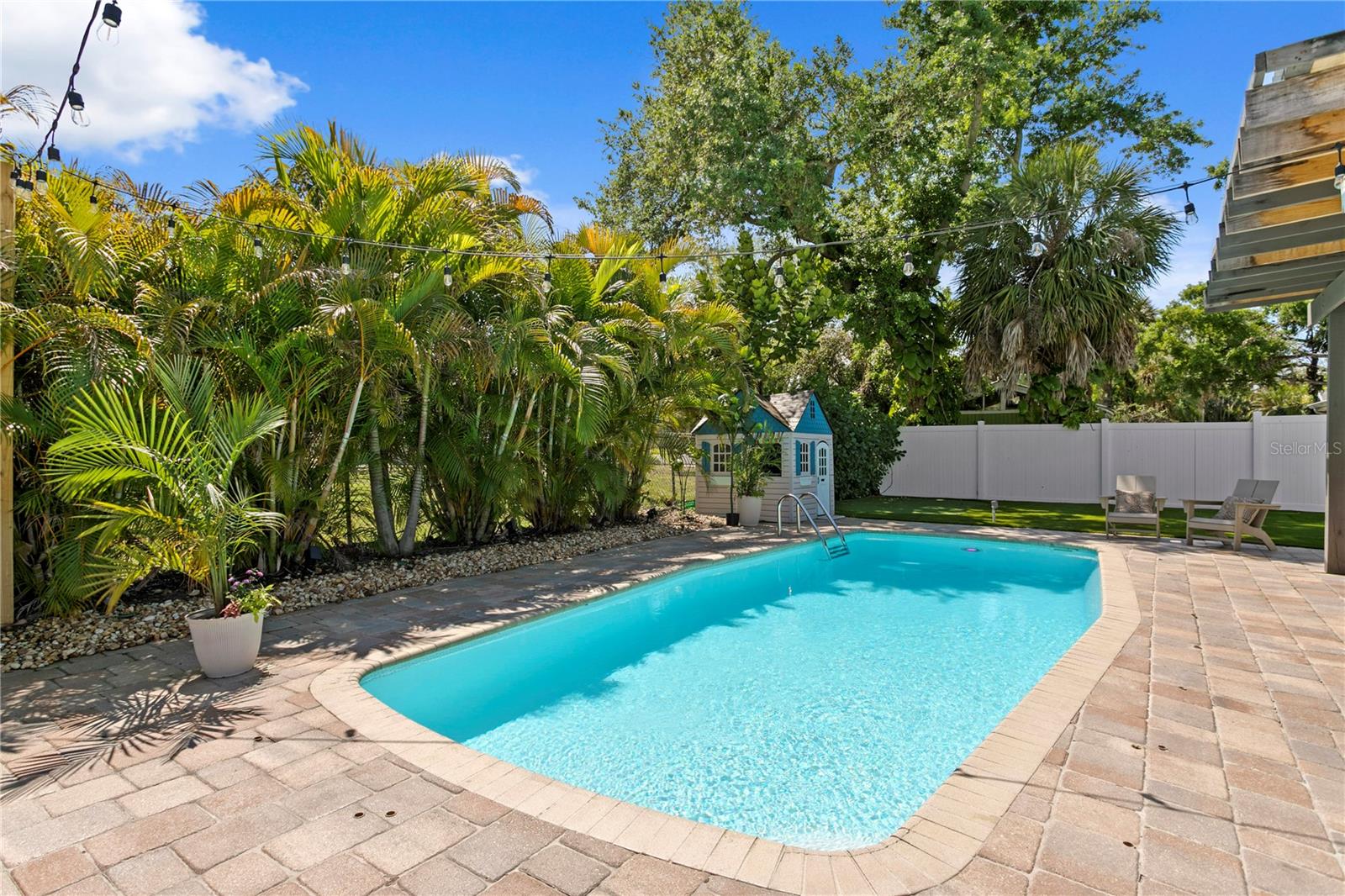 Image 52 of 74 For 4512 San Rafael Street