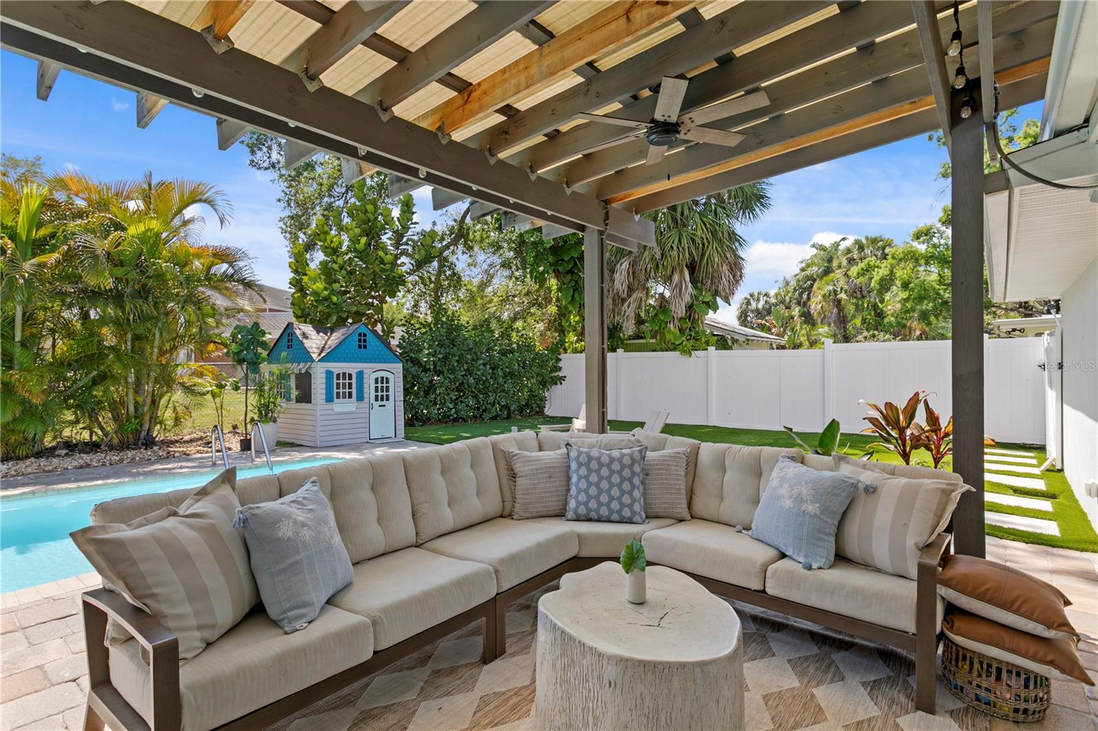 Image 55 of 74 For 4512 San Rafael Street