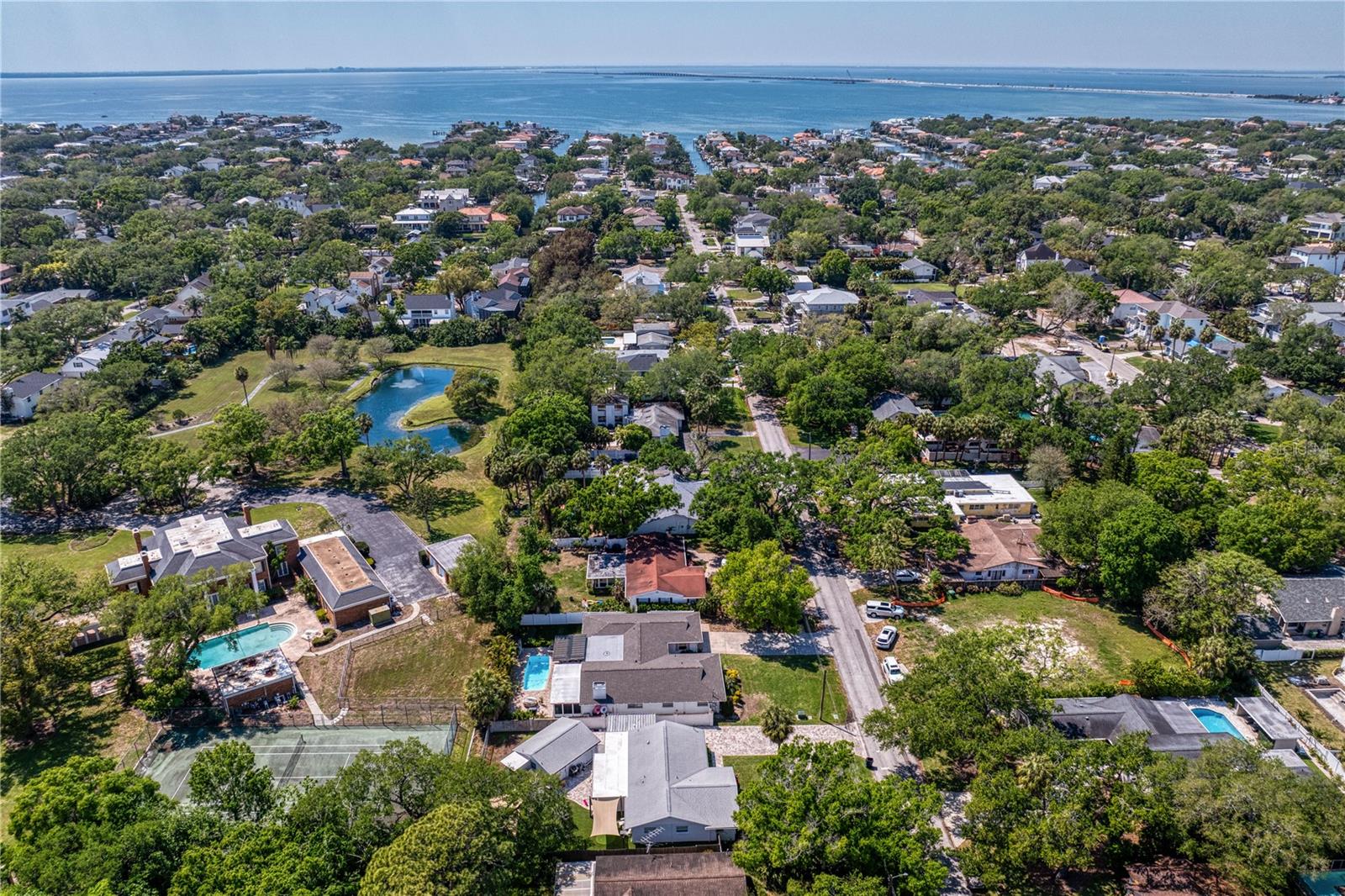 Image 63 of 74 For 4512 San Rafael Street