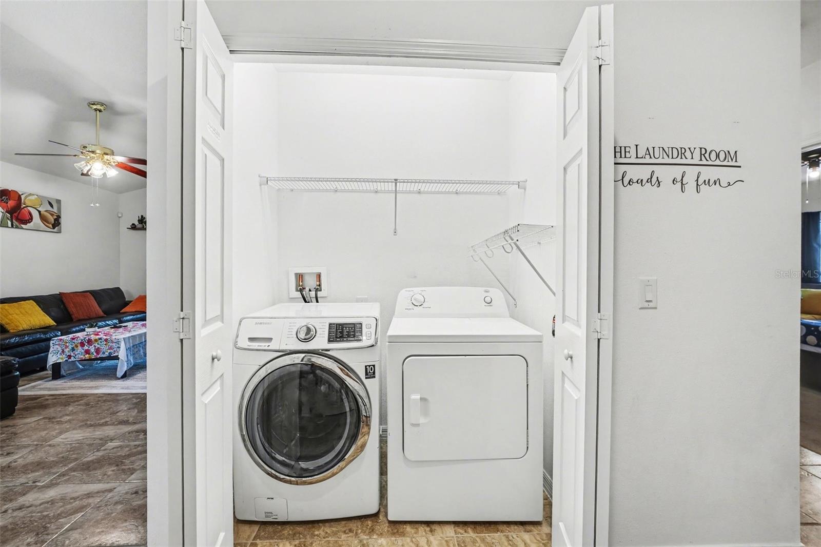 Image 27 of 34 For 815 Montgomery Way