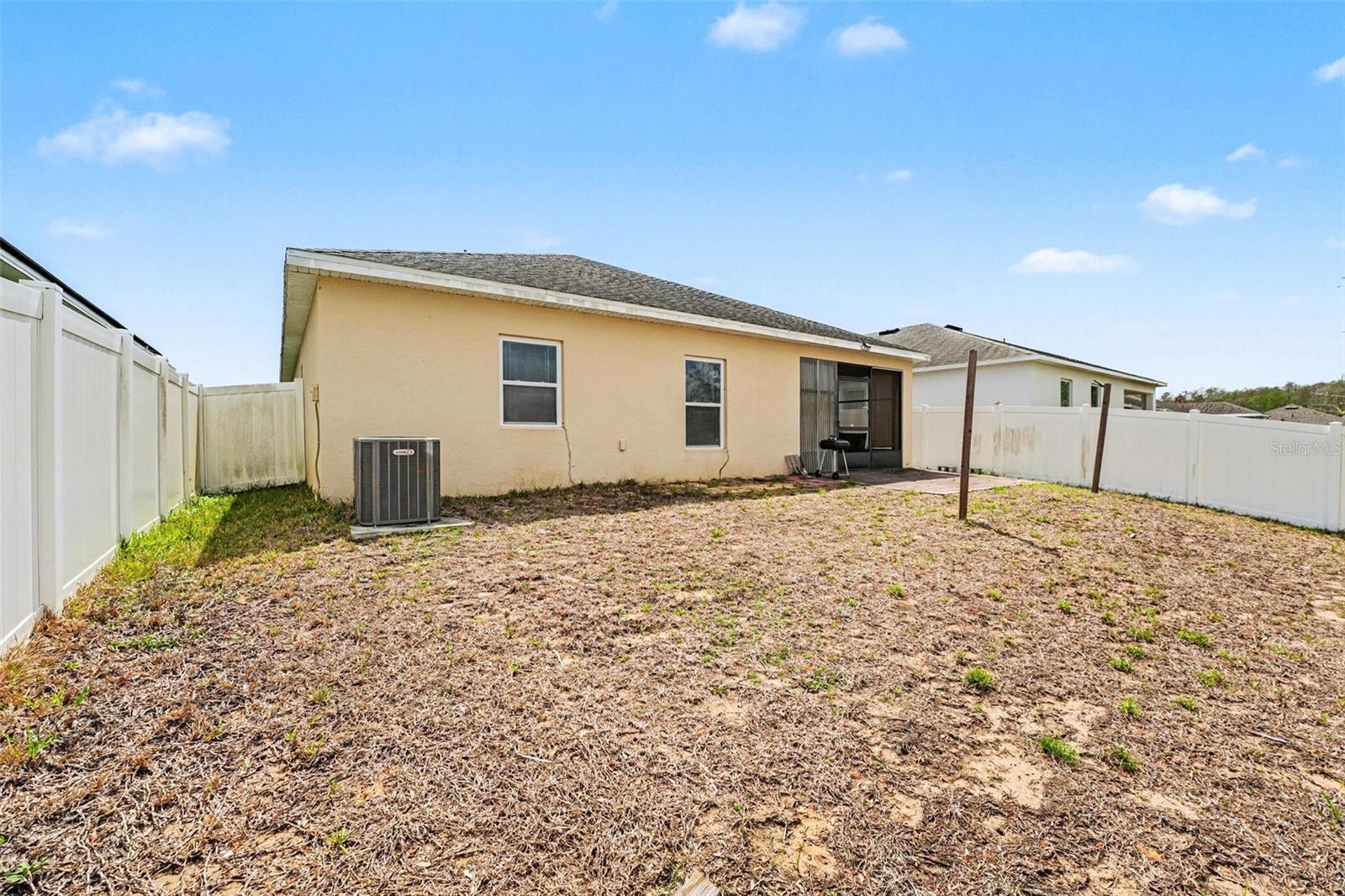 Image 31 of 34 For 815 Montgomery Way