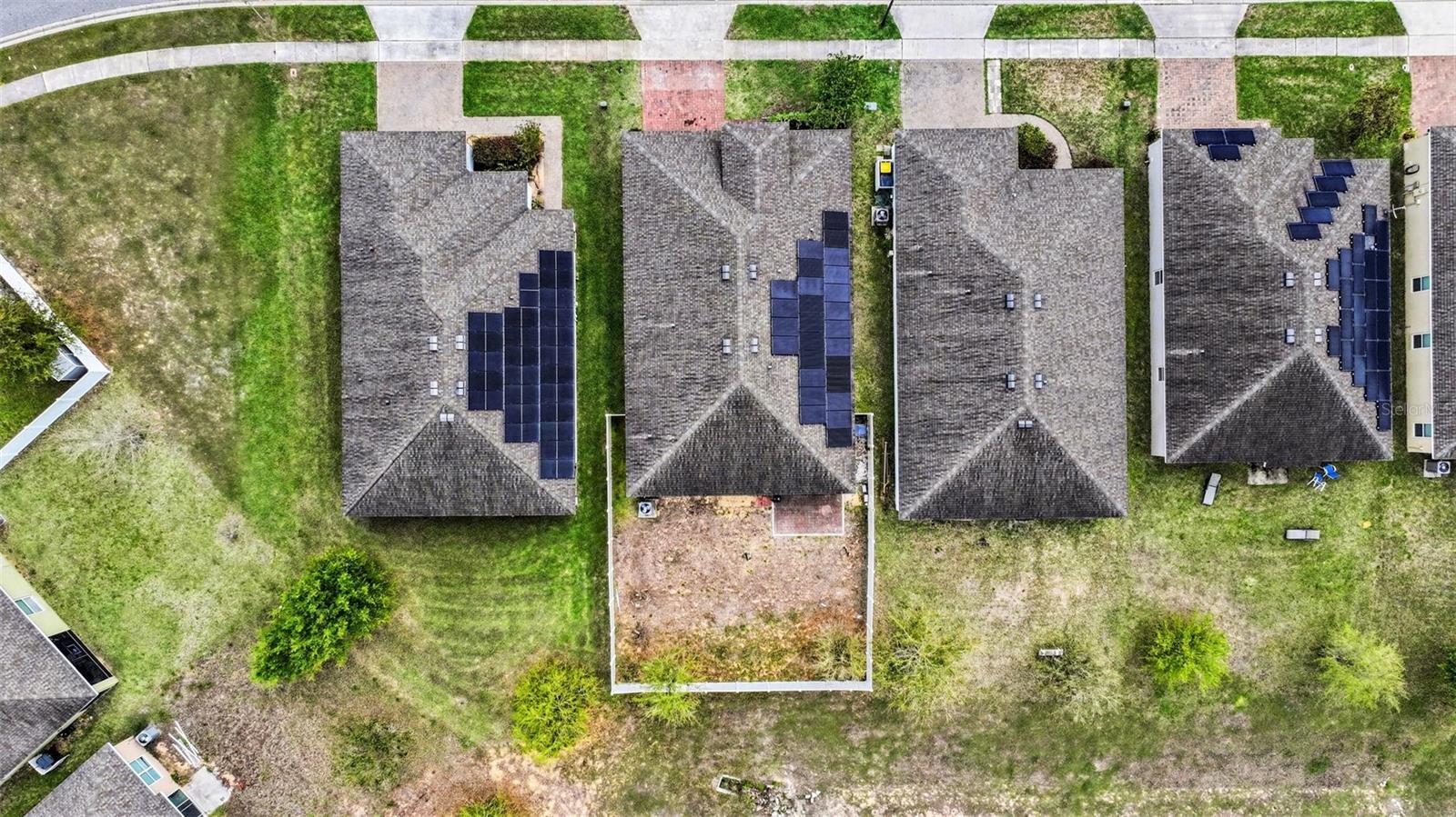 Image 32 of 34 For 815 Montgomery Way