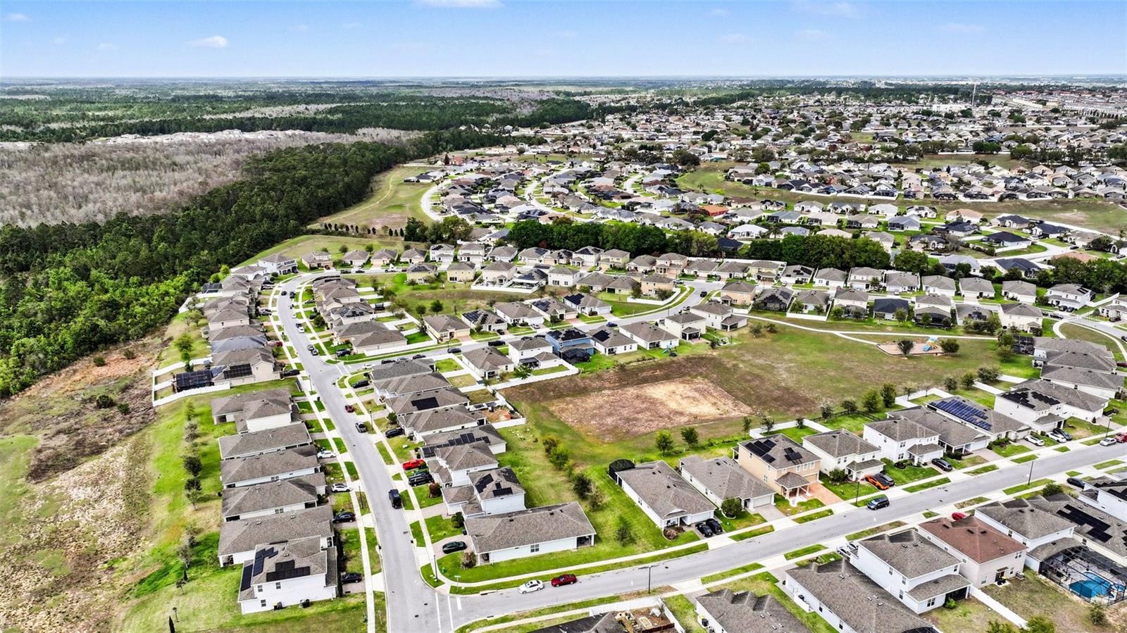 Image 7 of 34 For 815 Montgomery Way