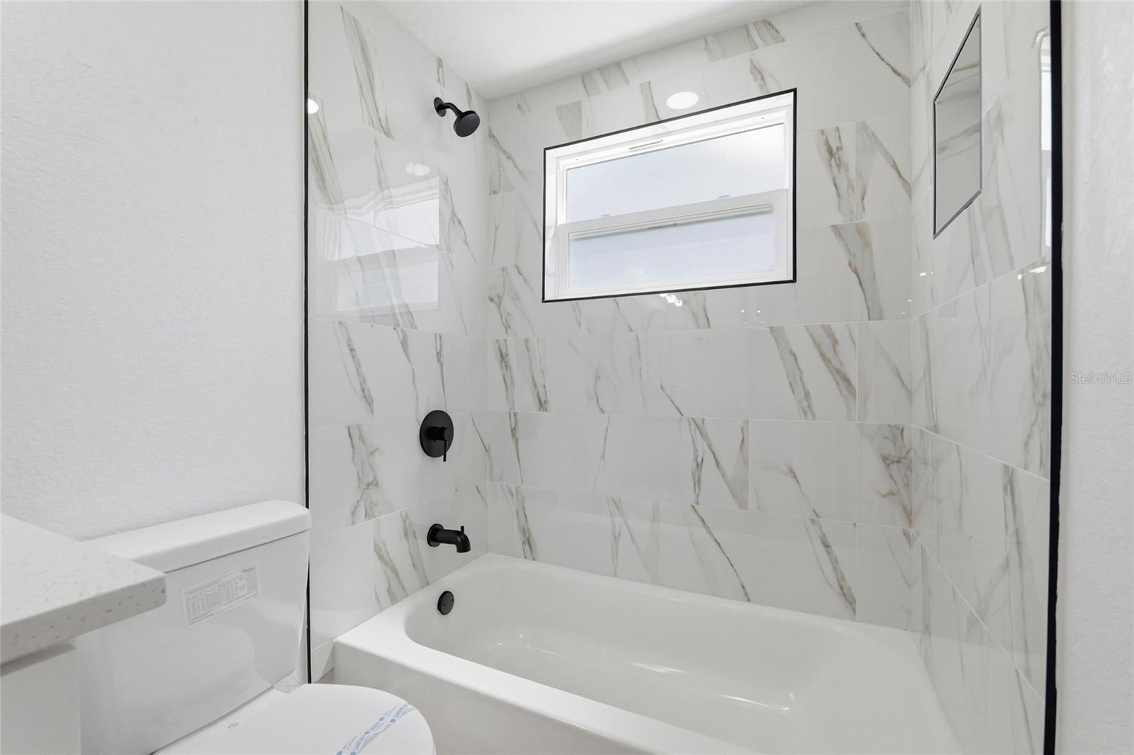 Image 19 of 36 For 6436 Sutherland Avenue