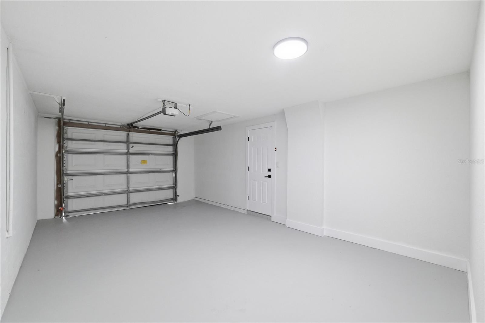 Image 26 of 36 For 6436 Sutherland Avenue