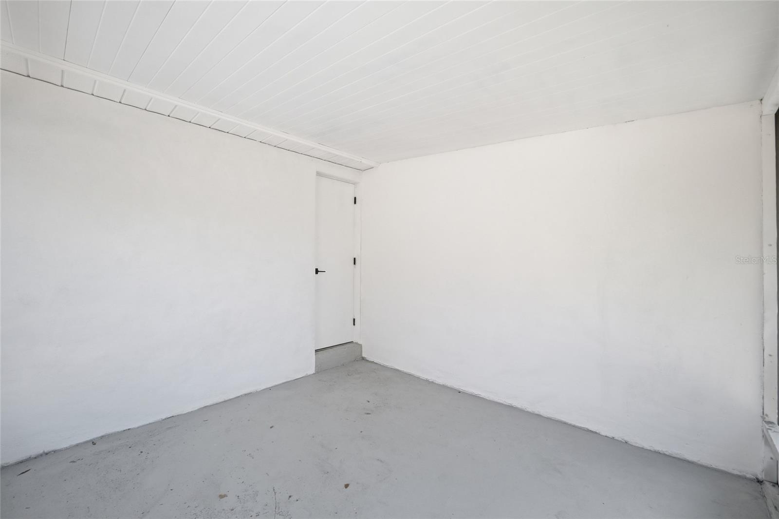 Image 27 of 36 For 6436 Sutherland Avenue