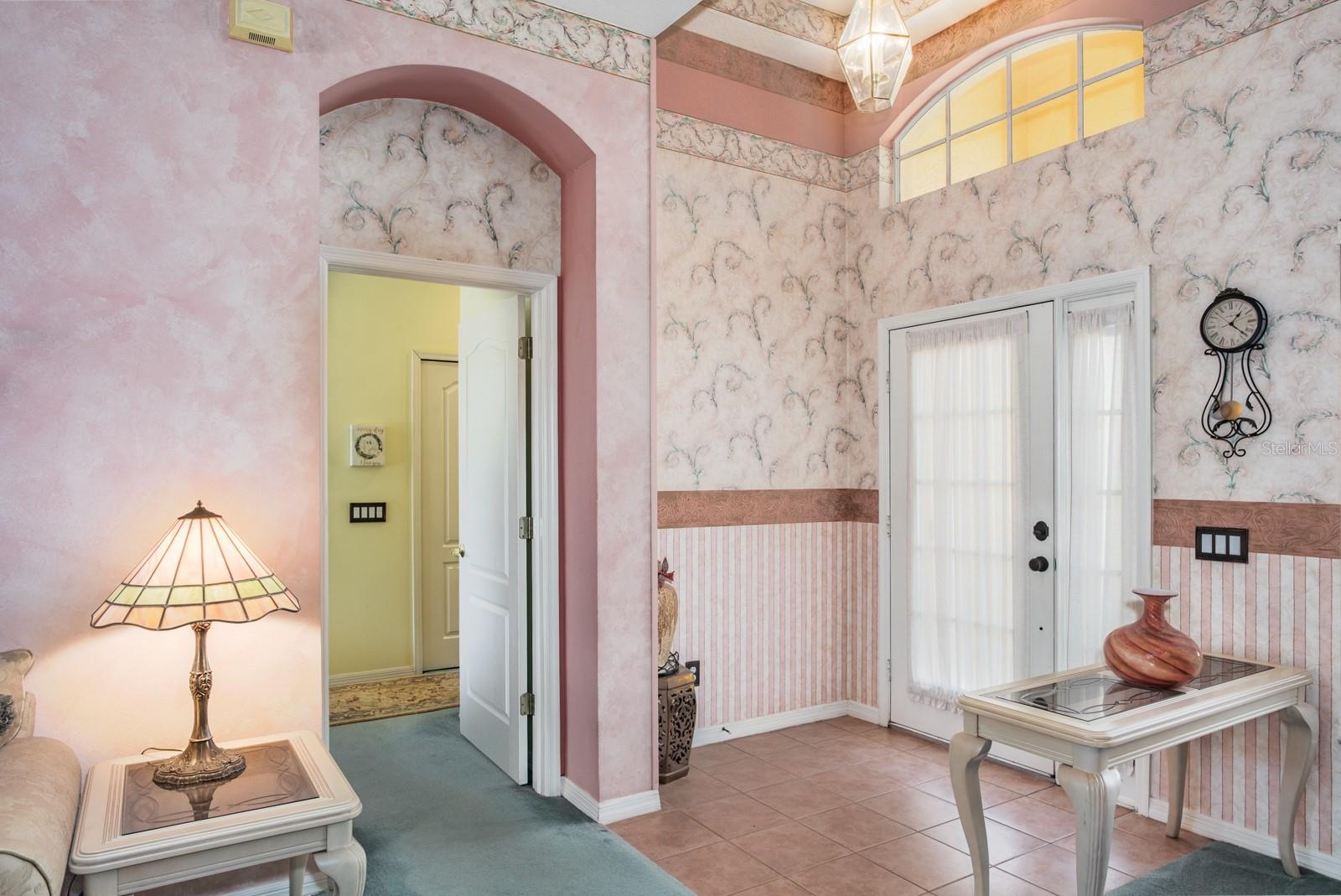 Image 13 of 87 For 465 Knight Drive