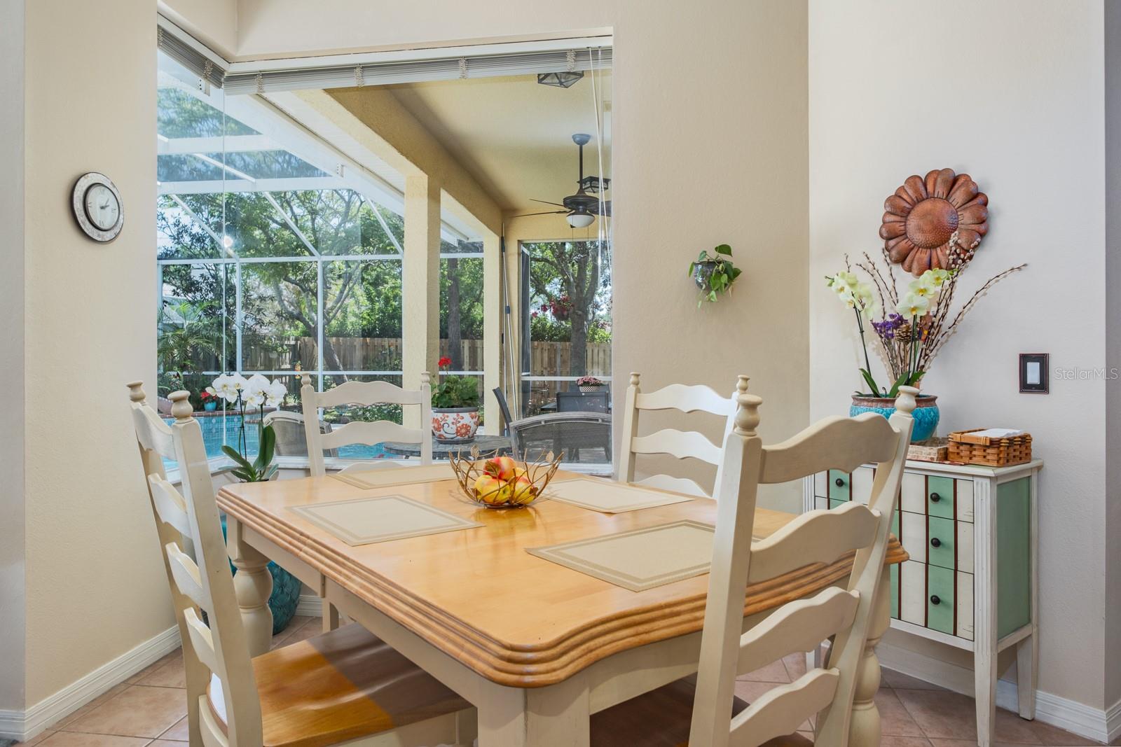 Image 27 of 87 For 465 Knight Drive