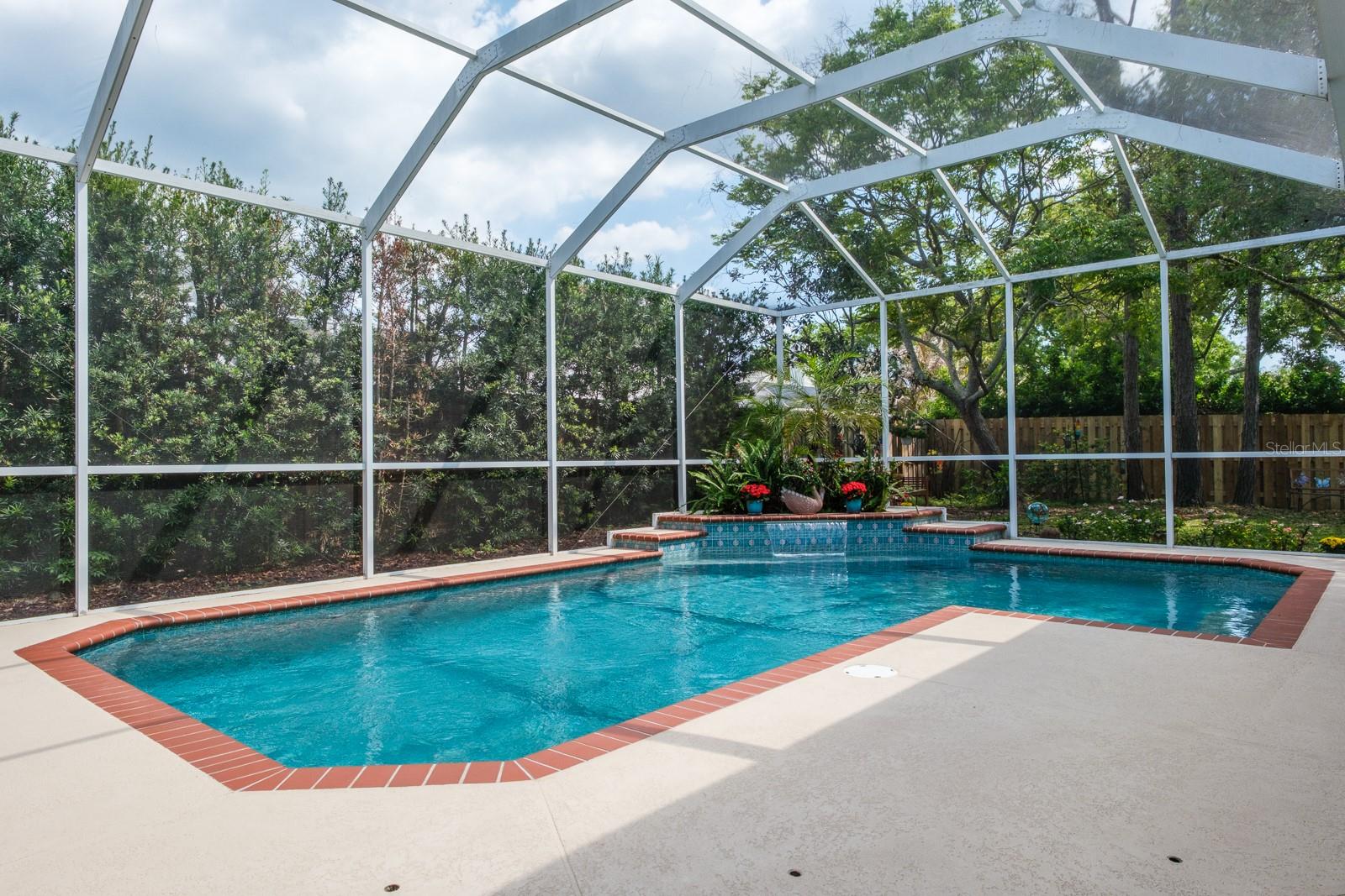 Image 36 of 87 For 465 Knight Drive