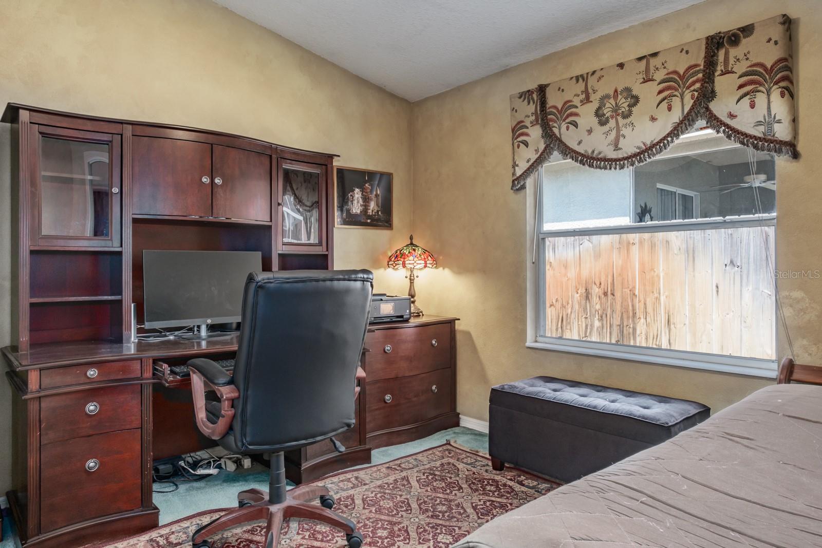 Image 50 of 87 For 465 Knight Drive