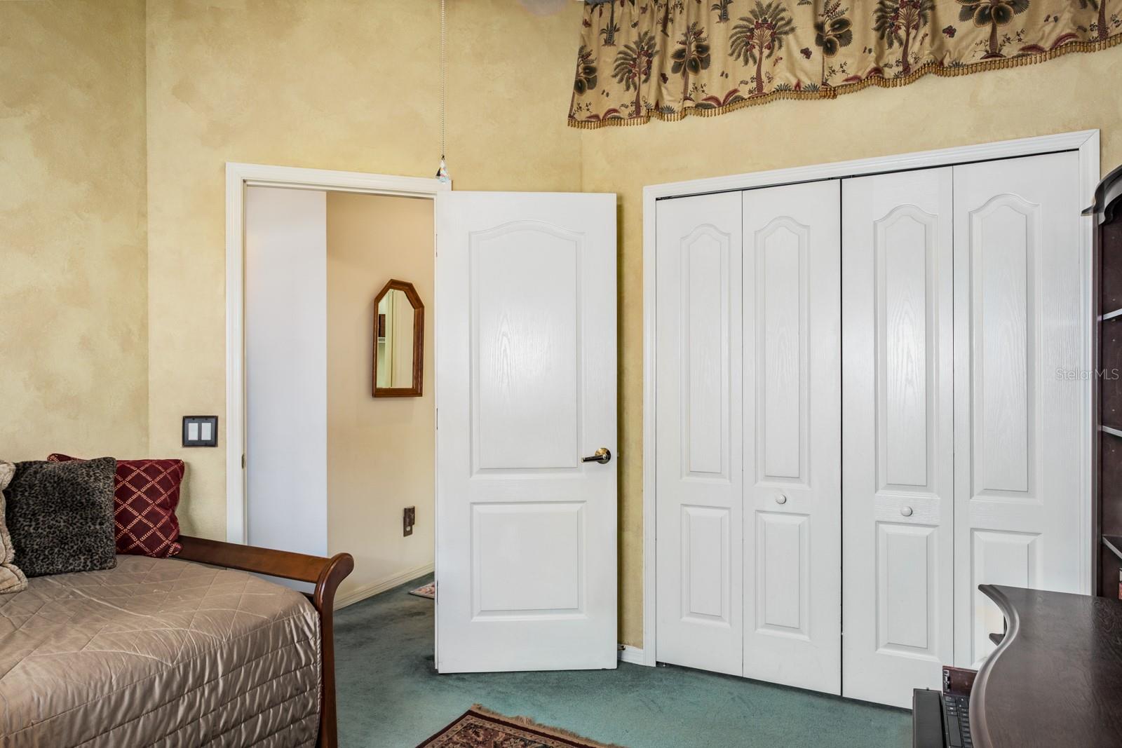 Image 52 of 87 For 465 Knight Drive