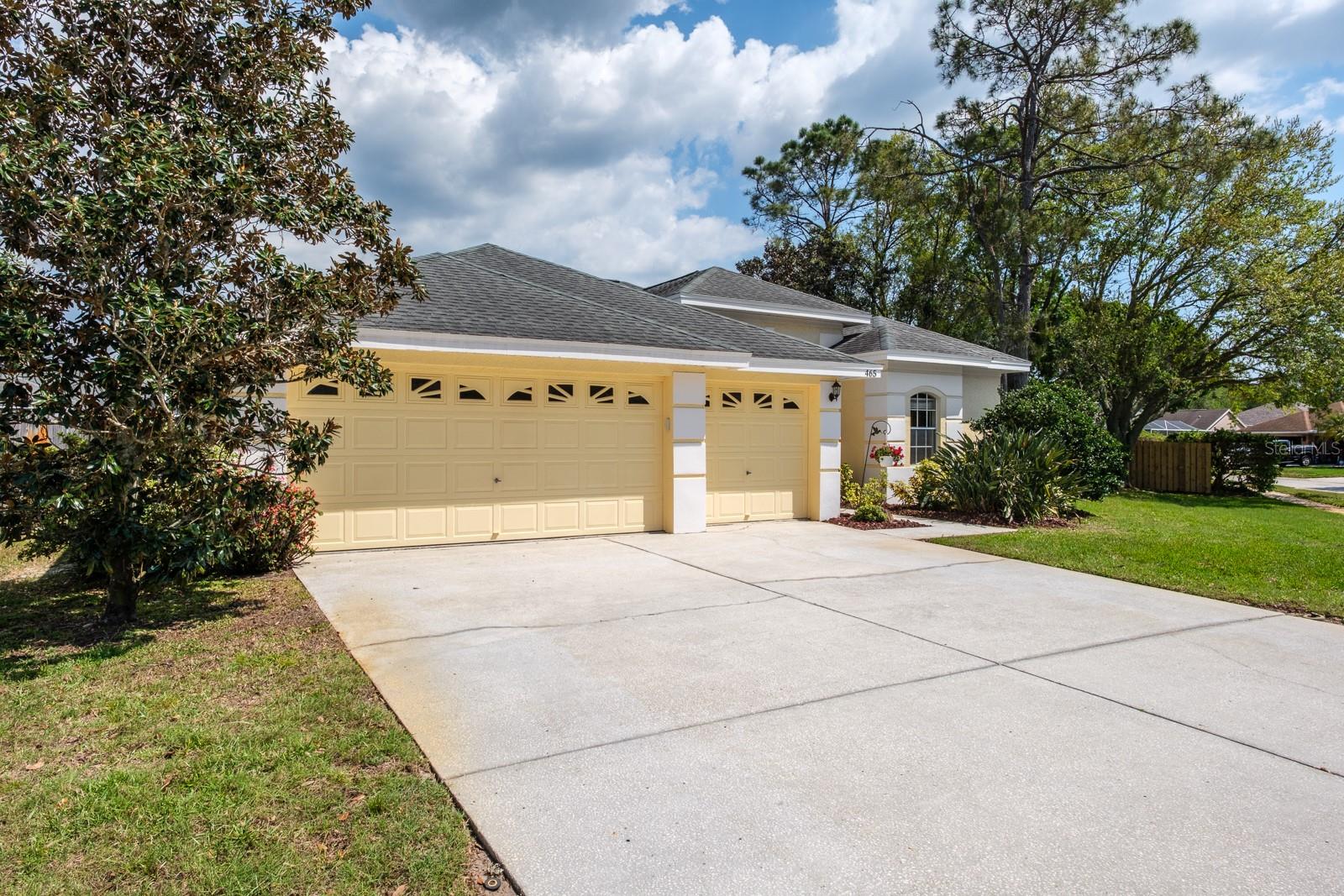 Image 7 of 87 For 465 Knight Drive