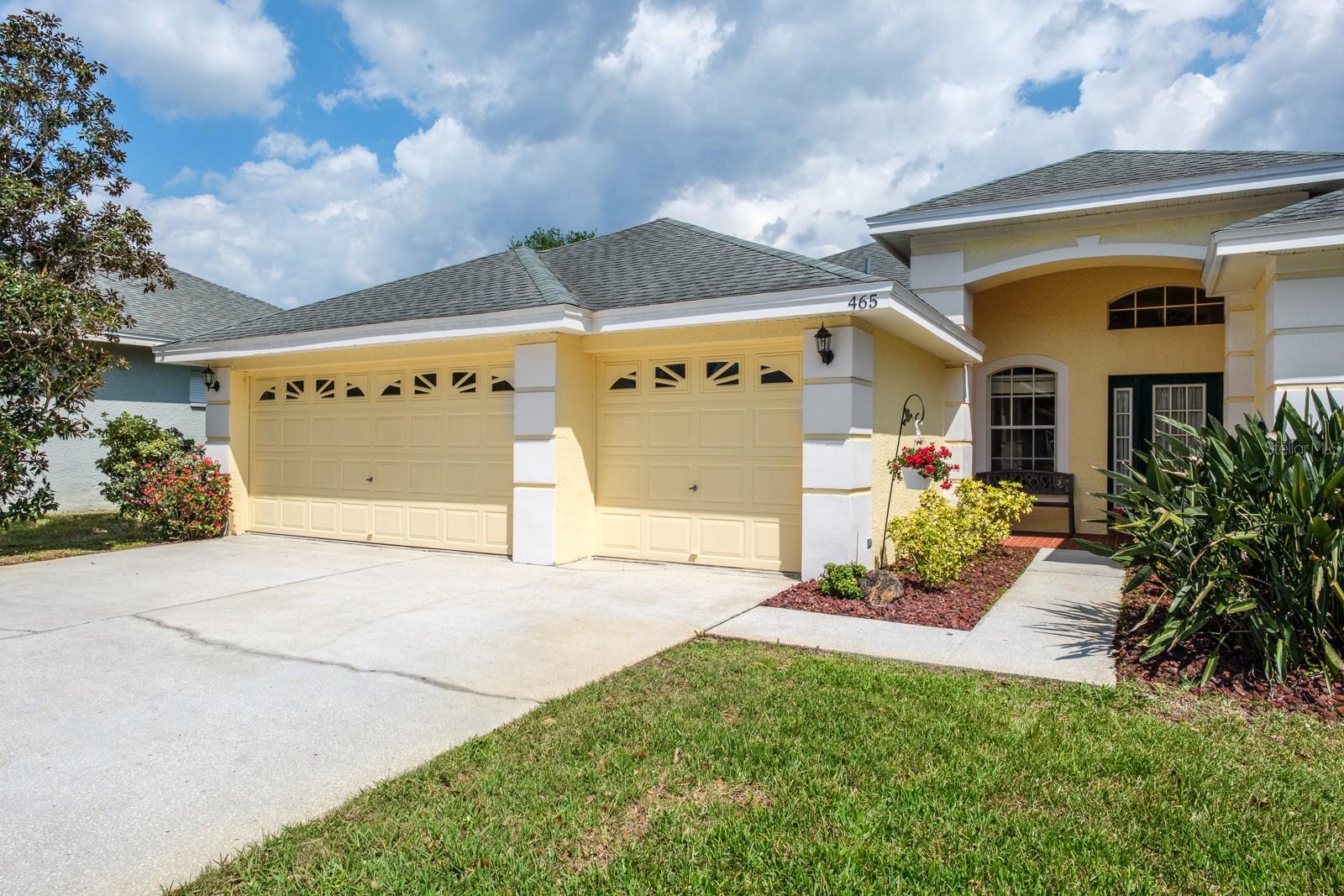 Image 9 of 87 For 465 Knight Drive