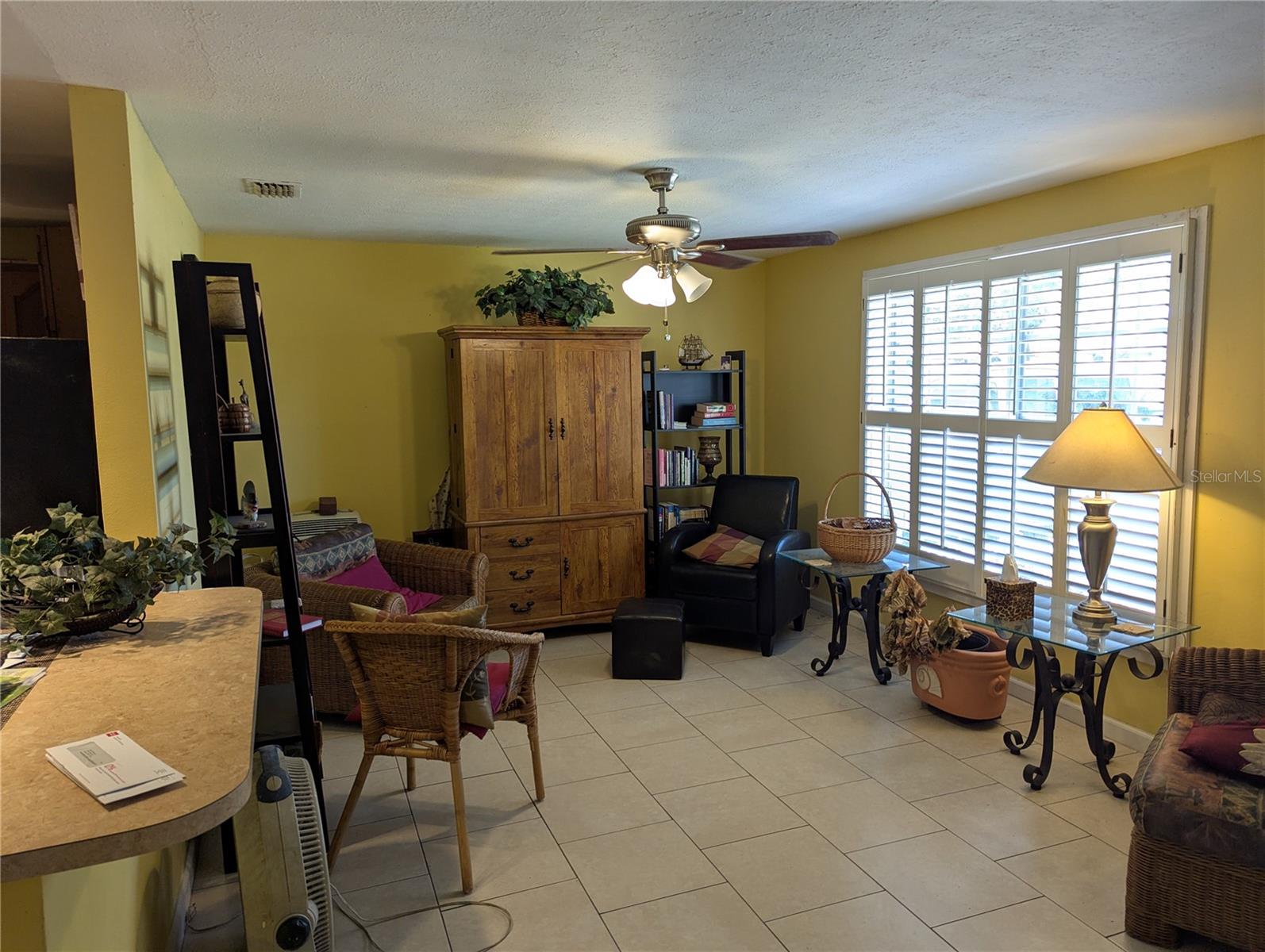 Image 4 of 32 For 8740 Tangerine Place