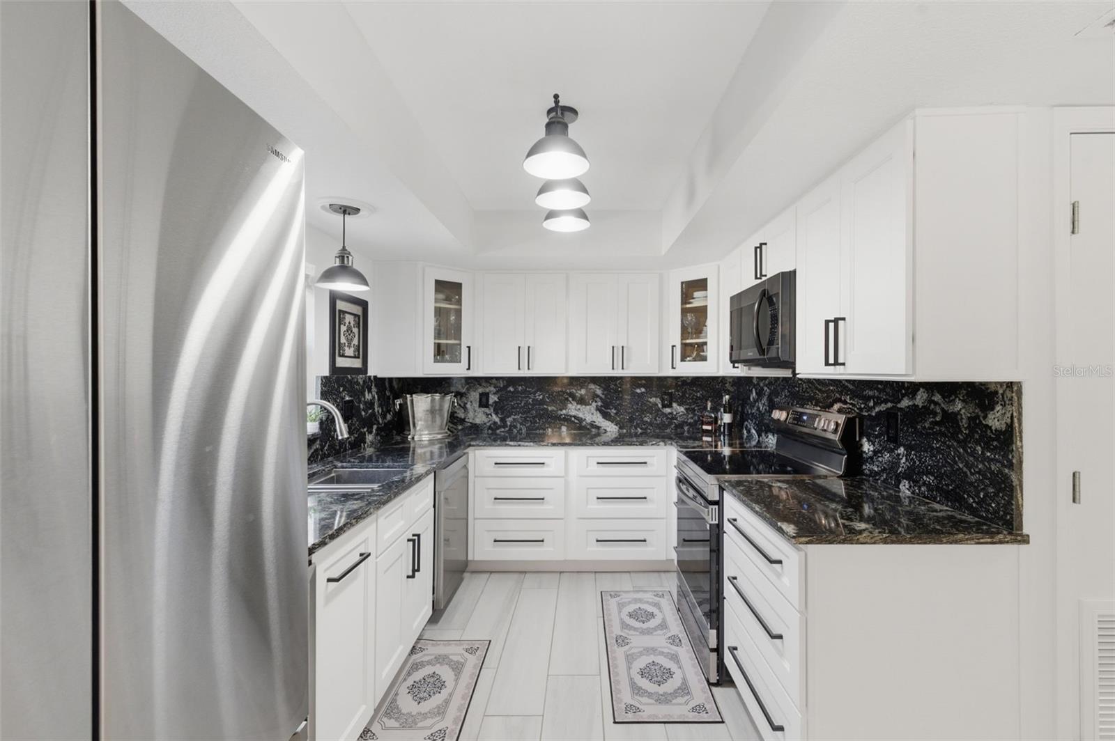 Image 13 of 49 For 2473 Kingfisher Lane I102