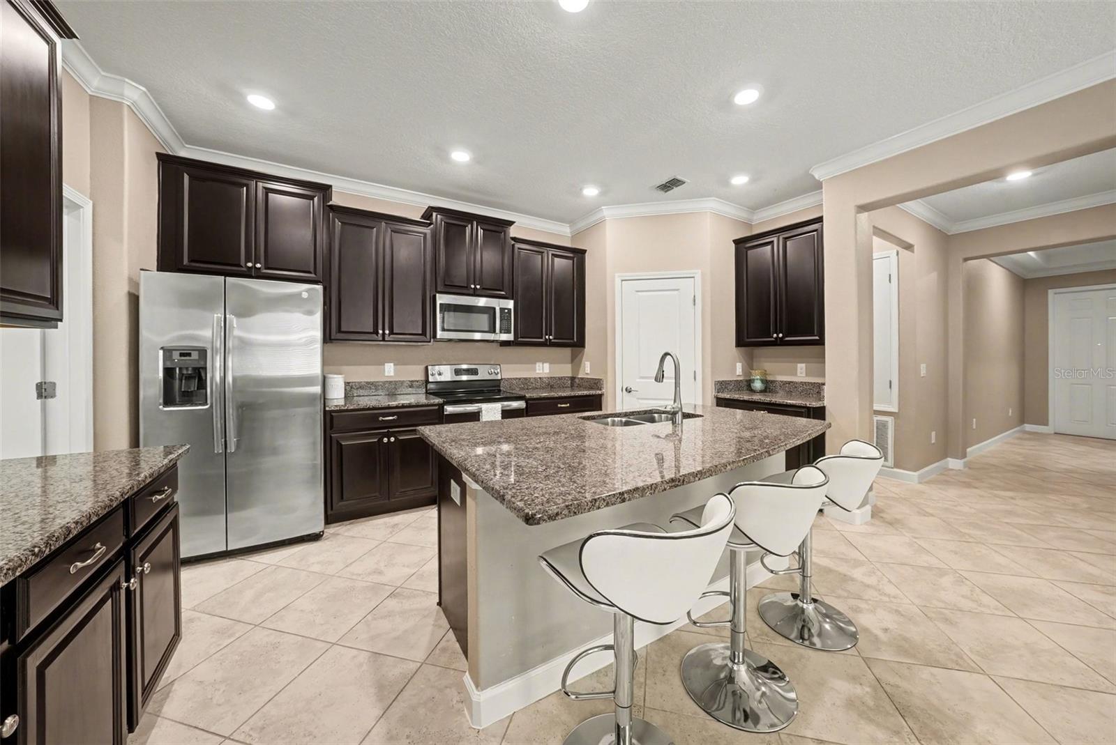 Image 16 of 43 For 10641 Bahama Woodstar Court