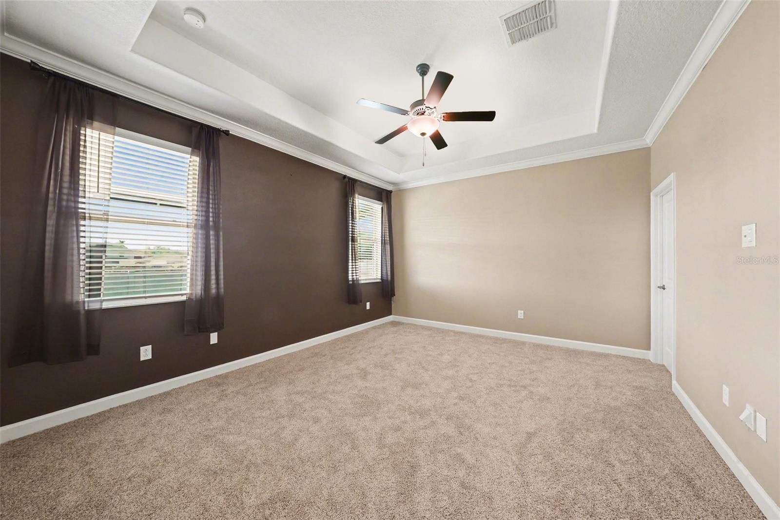 Image 25 of 43 For 10641 Bahama Woodstar Court