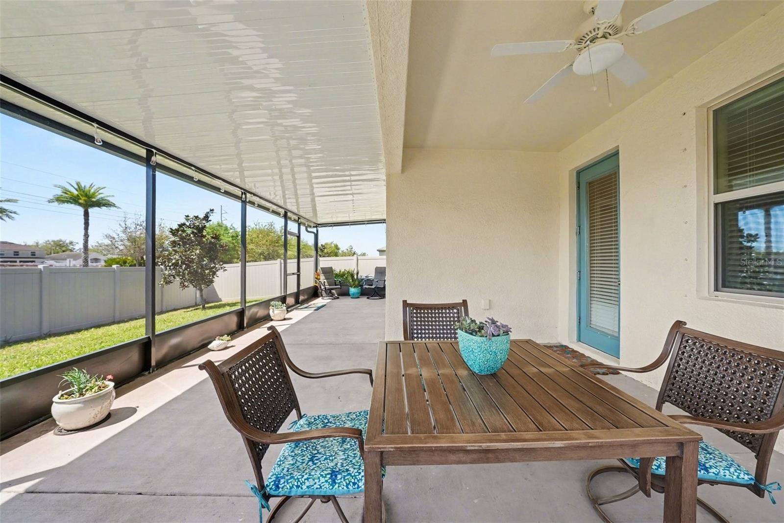 Image 38 of 43 For 10641 Bahama Woodstar Court