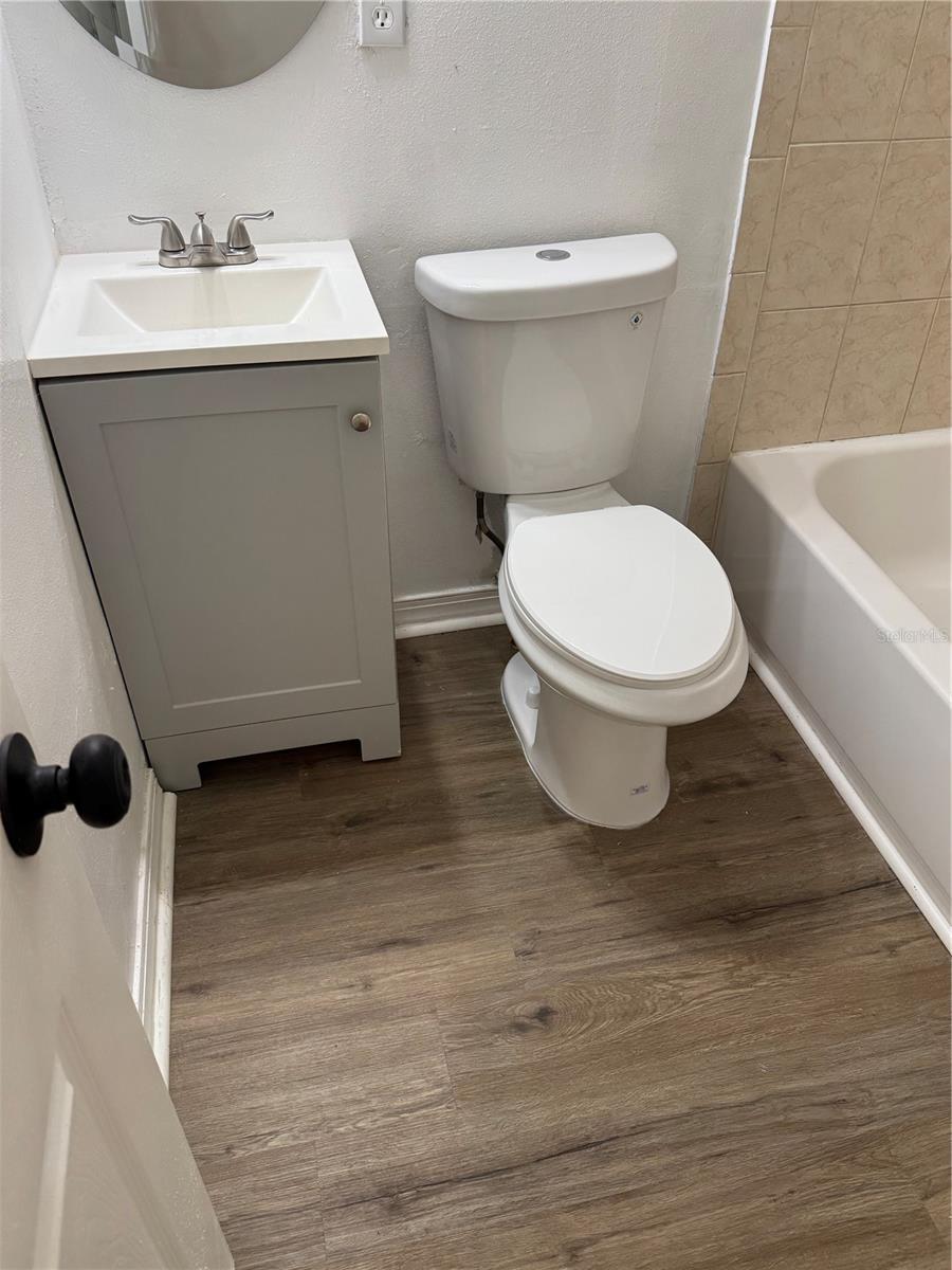 Image 12 of 37 For 2016 Clifton Street A