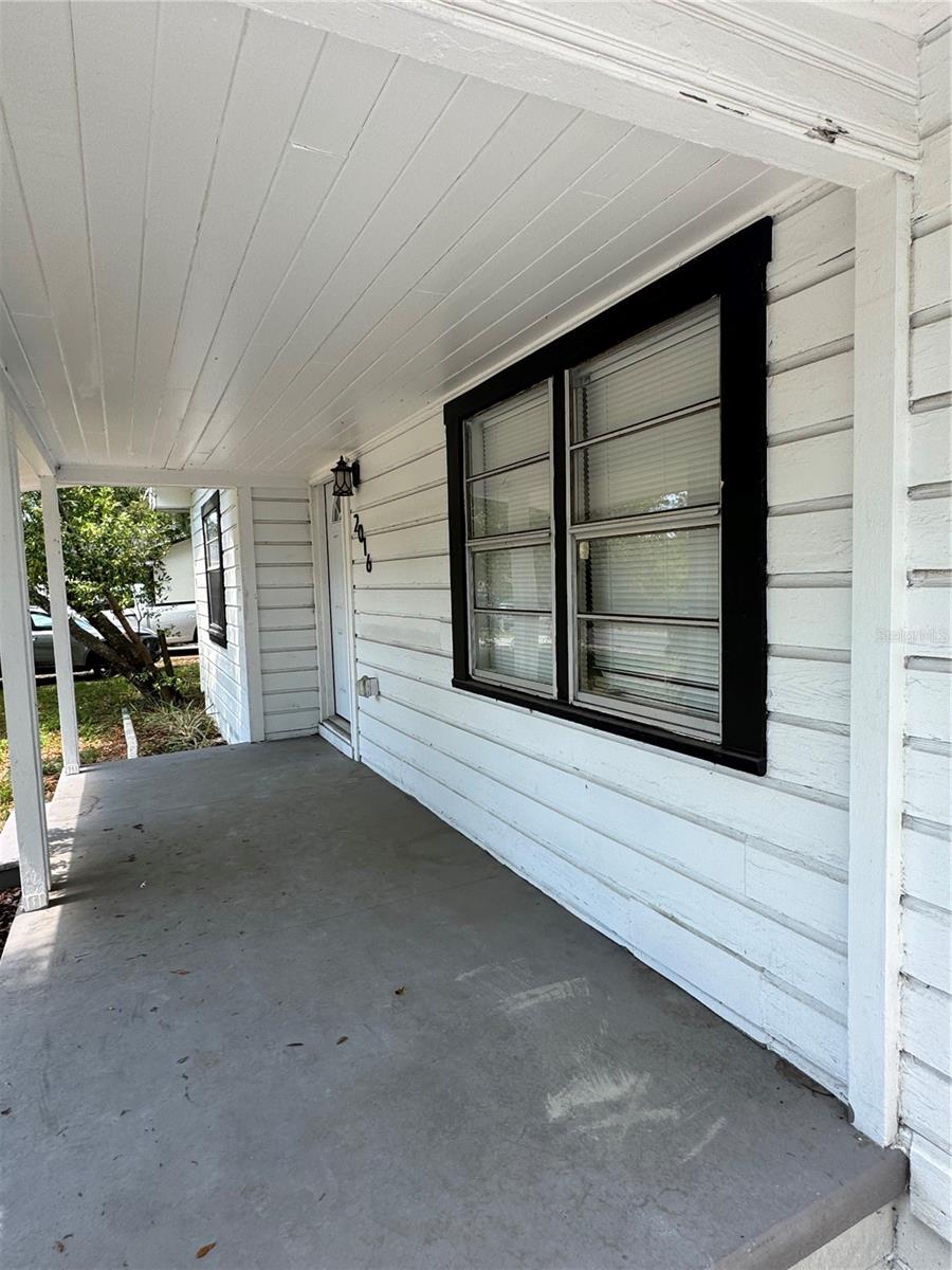 Image 2 of 37 For 2016 Clifton Street A