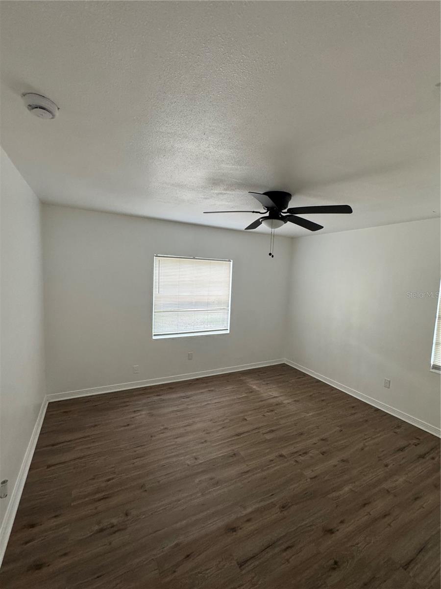 Image 24 of 37 For 2016 Clifton Street A