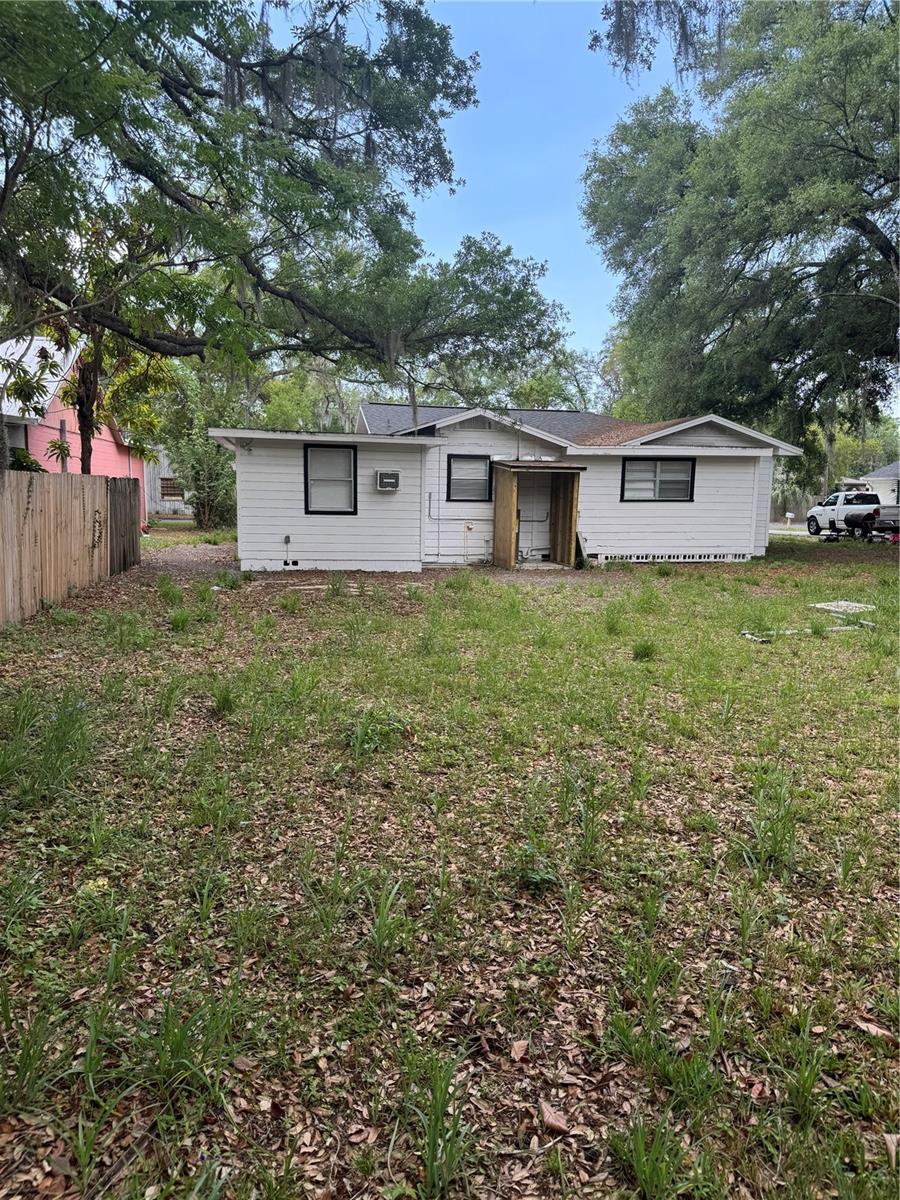 Image 28 of 37 For 2016 Clifton Street A