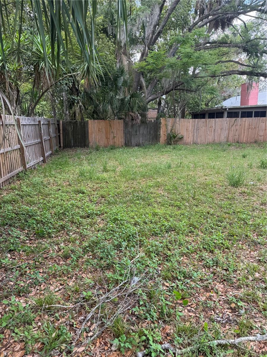 Image 33 of 37 For 2016 Clifton Street A