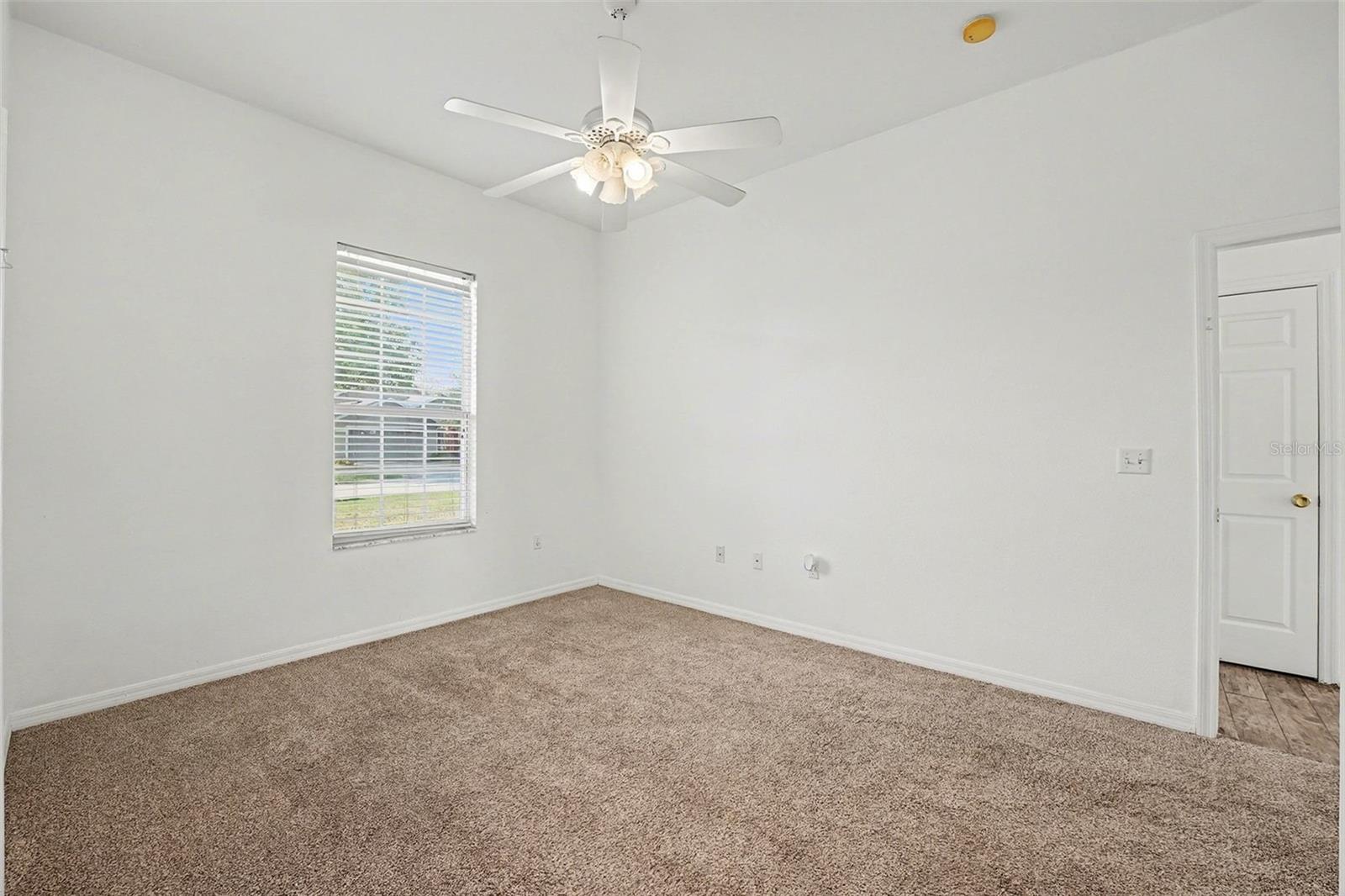 Image 21 of 25 For 6228 Alamanda Hills Boulevard