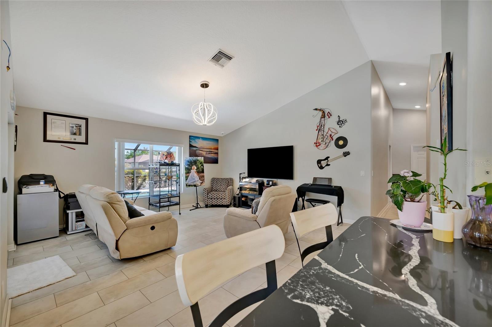 Image 19 of 34 For 4538 35th Avenue Circle E