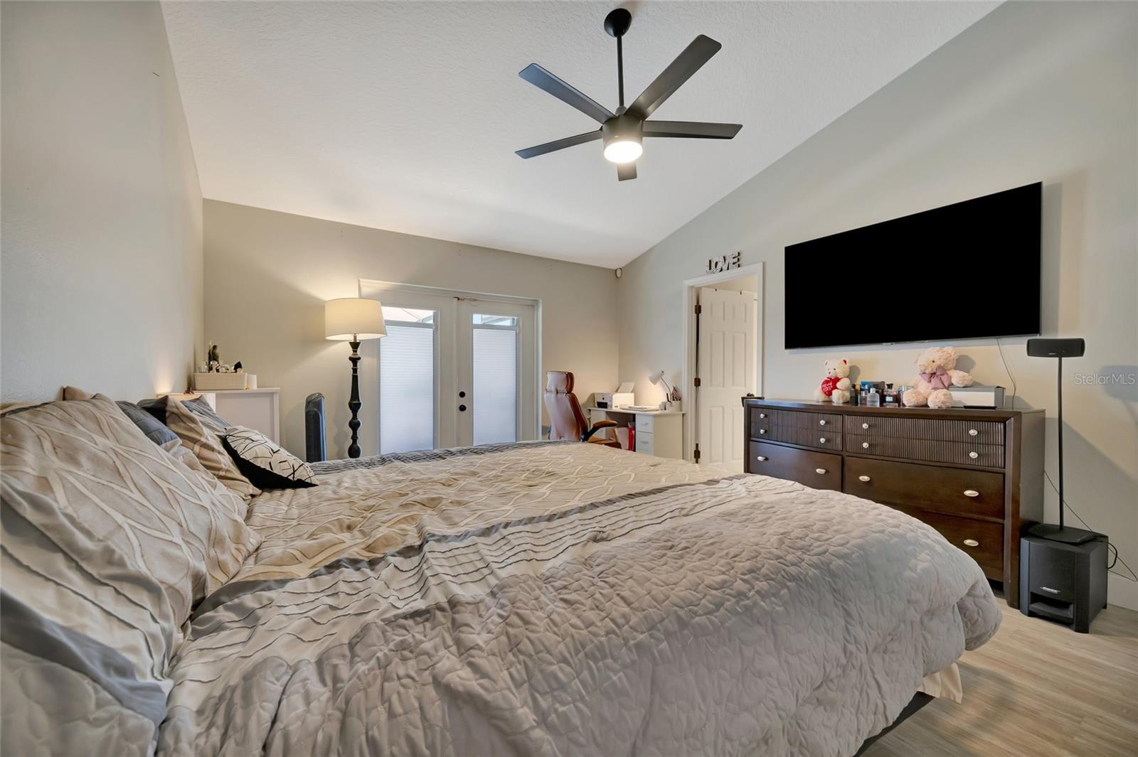 Image 21 of 34 For 4538 35th Avenue Circle E