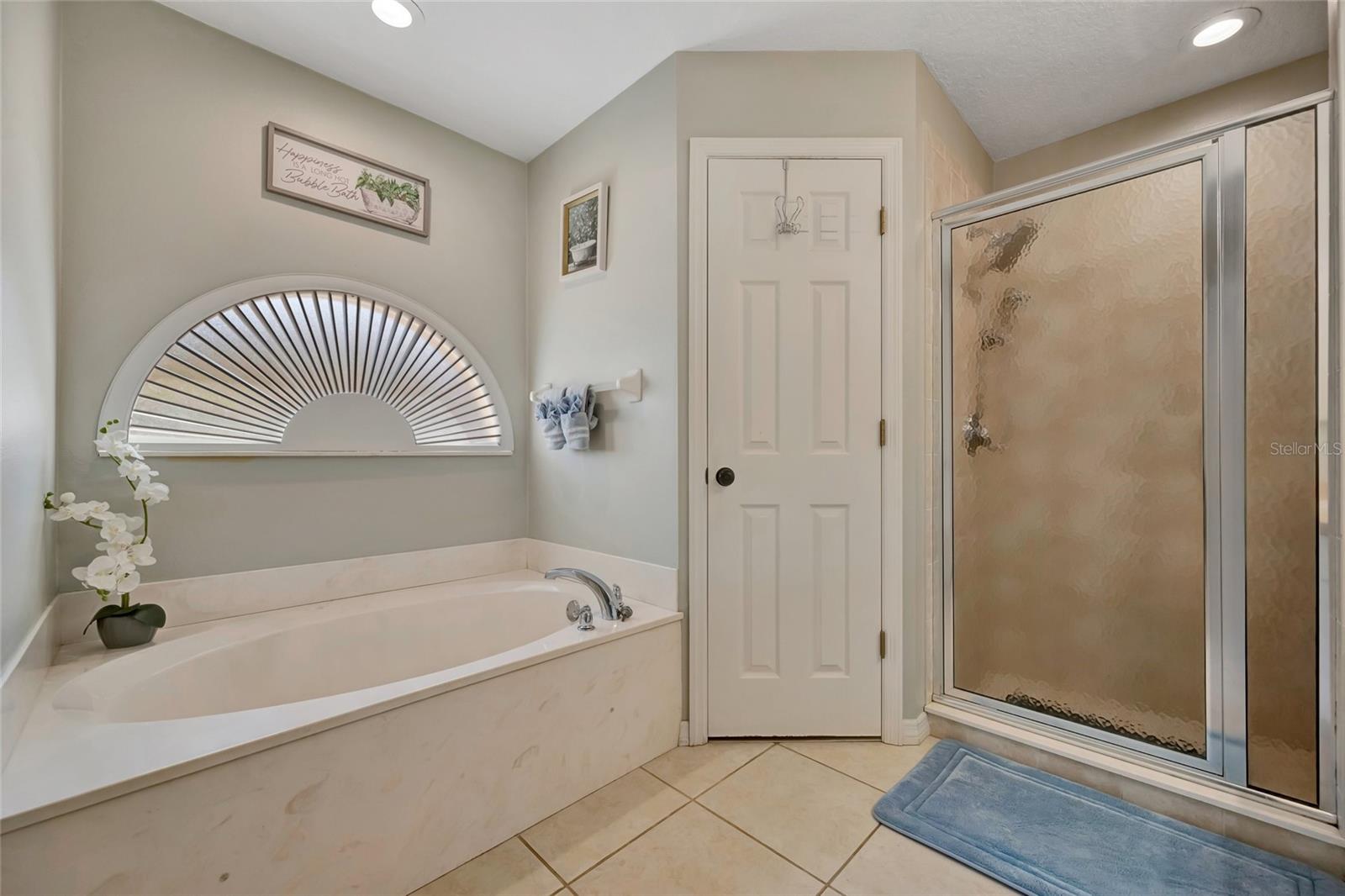 Image 22 of 34 For 4538 35th Avenue Circle E