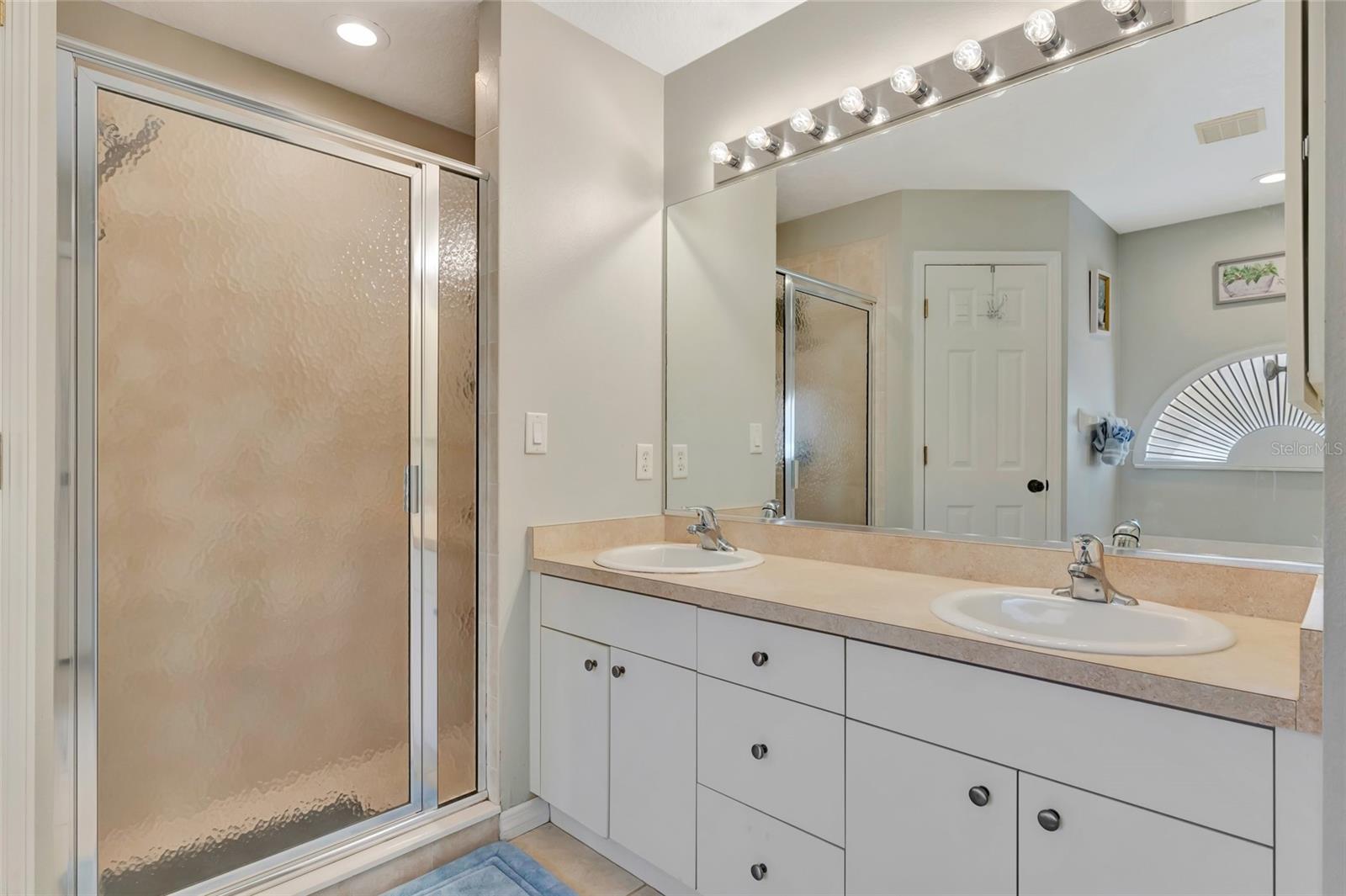 Image 23 of 34 For 4538 35th Avenue Circle E