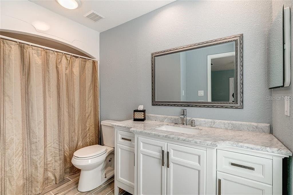 Image 25 of 53 For 4316 Sunray Court 34