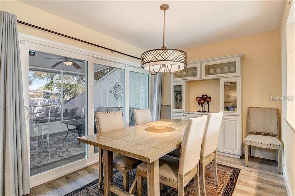 Image 9 of 53 For 4316 Sunray Court 34