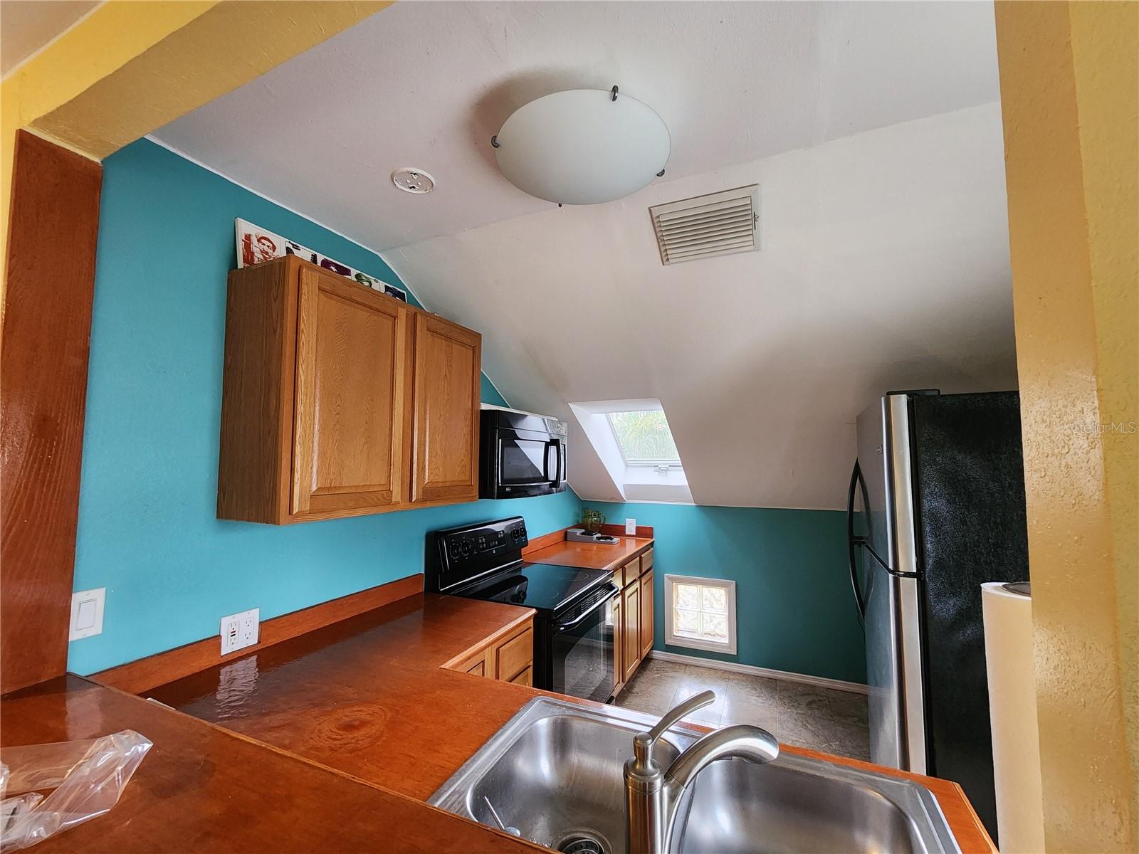 Image 40 of 50 For Address Not Provided