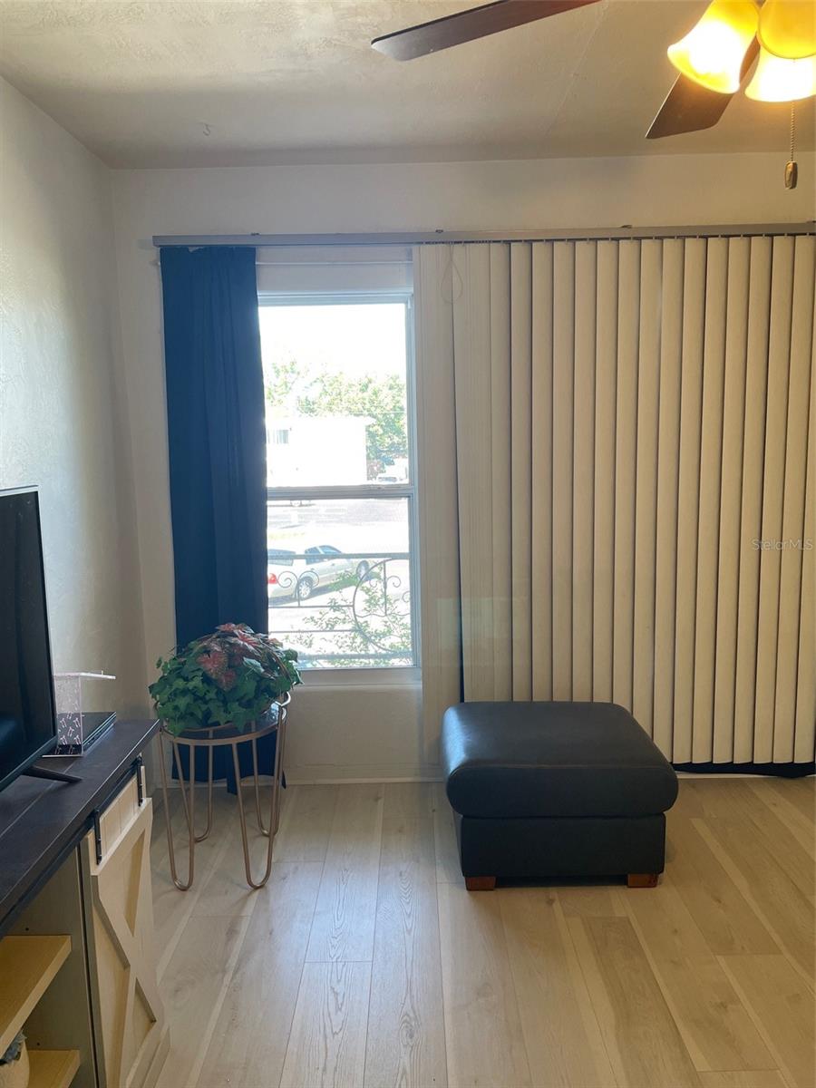 Image 12 of 39 For 4051 58th Street N 243