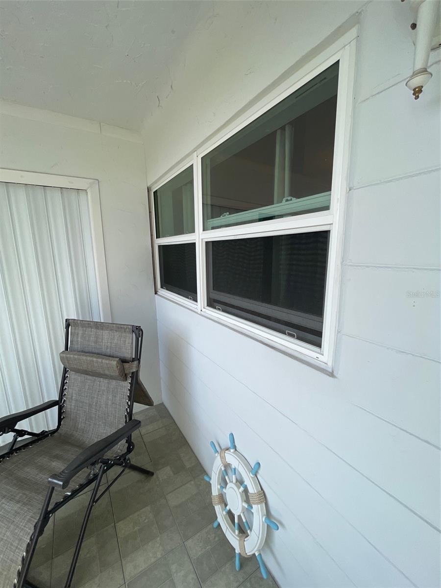 Image 32 of 39 For 4051 58th Street N 243