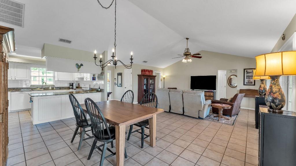 Image 21 of 50 For 2910 Appling Woods Place