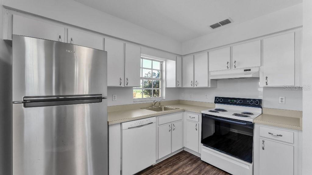 Image 39 of 50 For 2910 Appling Woods Place