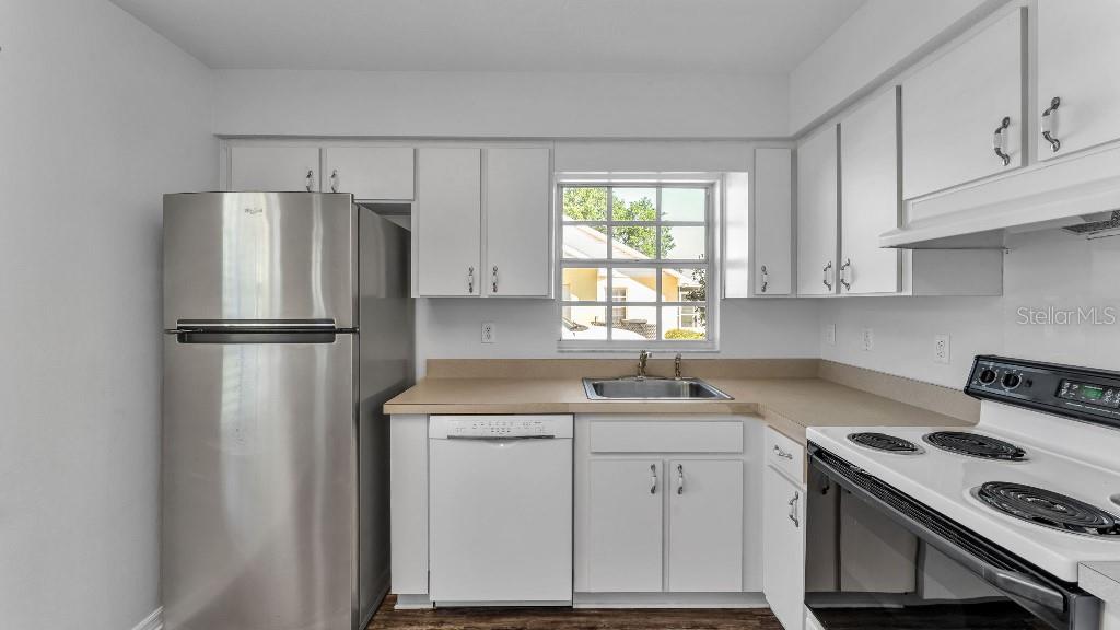 Image 40 of 50 For 2910 Appling Woods Place