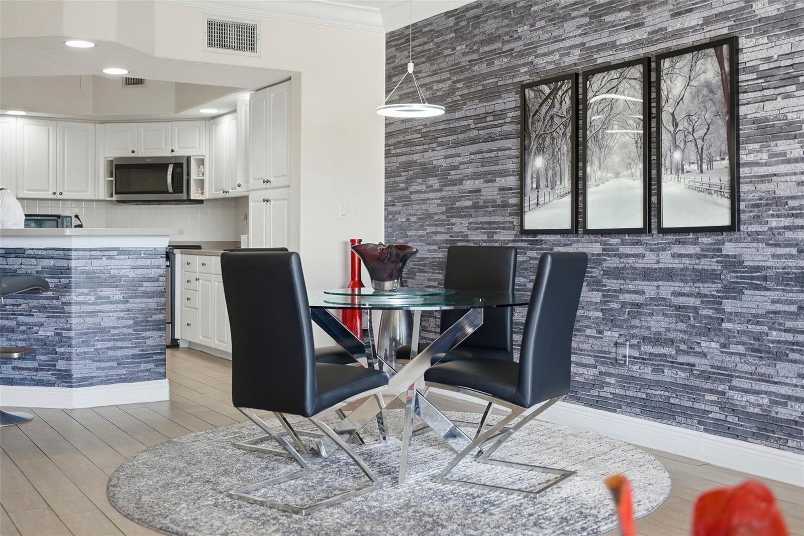 Image 13 of 43 For 1695 Pinellas Bayway S E4